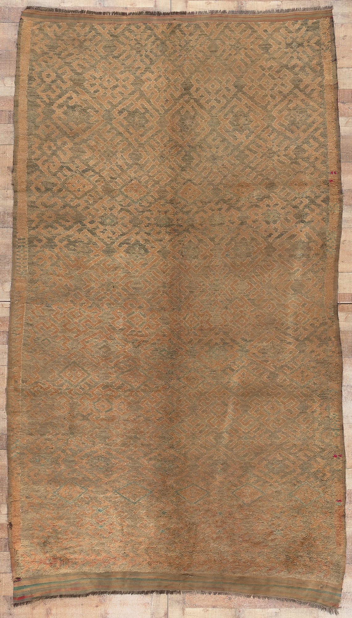 7 x 11 Vintage Beni MGuild Moroccan Rug 20965