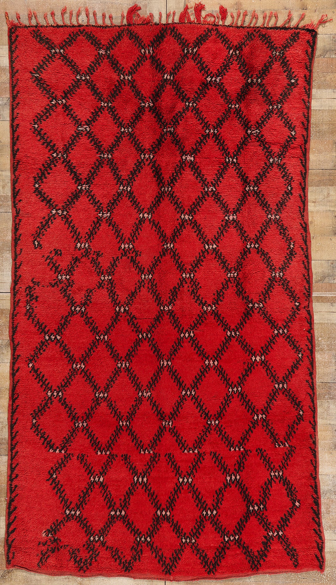 6 x 10 Vintage Red Beni Mrirt Moroccan Rug 21731