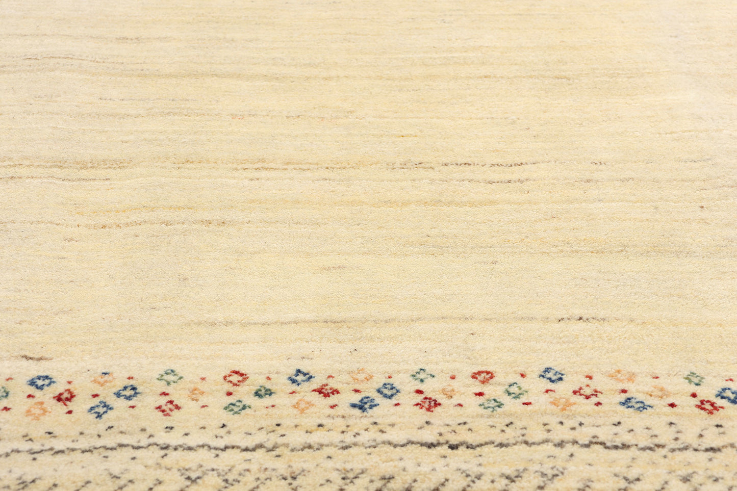 5 x 8 Earth-Tone Indian Gabbeh Rug 31006