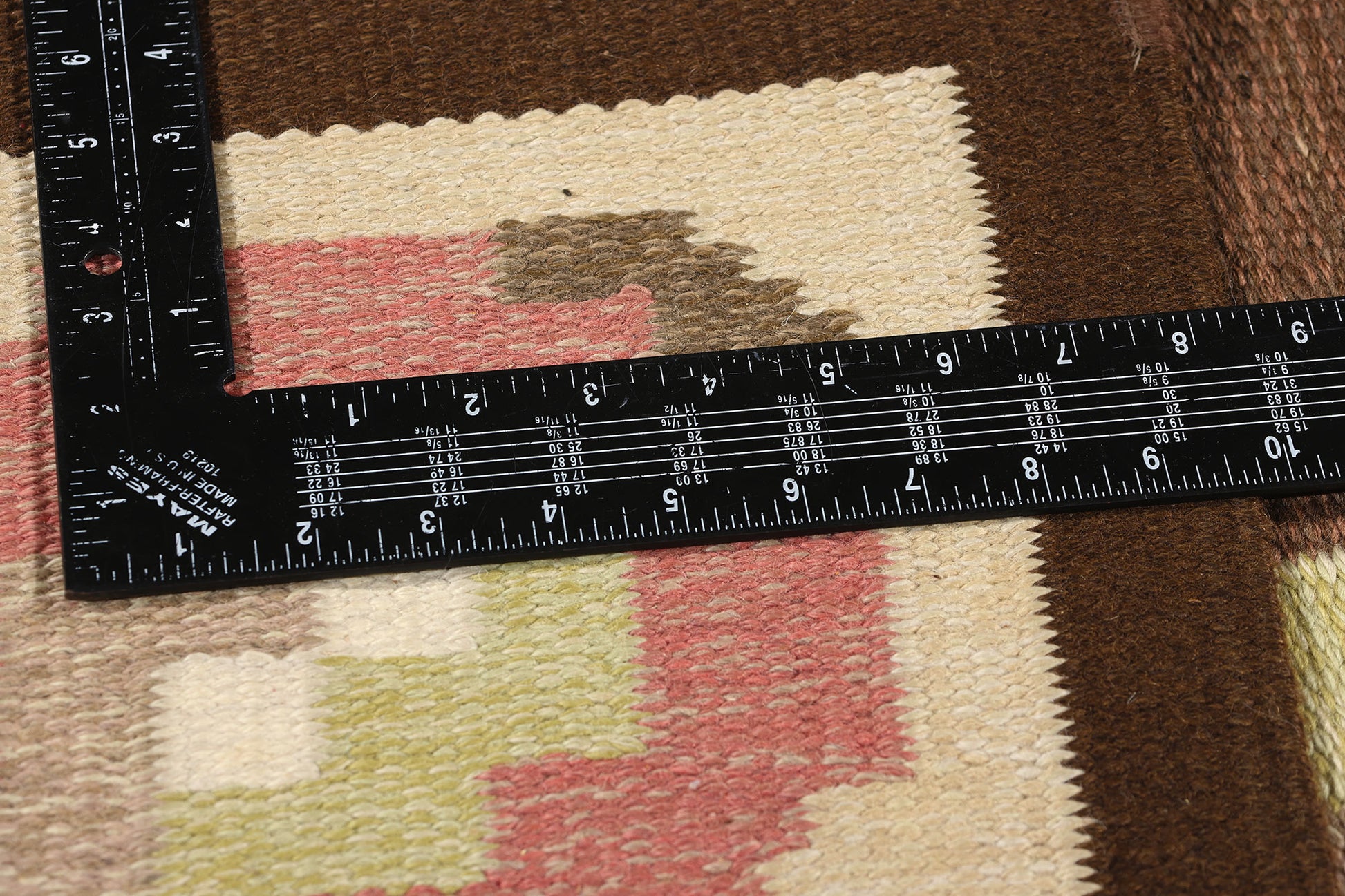 5 x 7 Erik Lundberg Vintage Swedish Rollakan Rug 78248