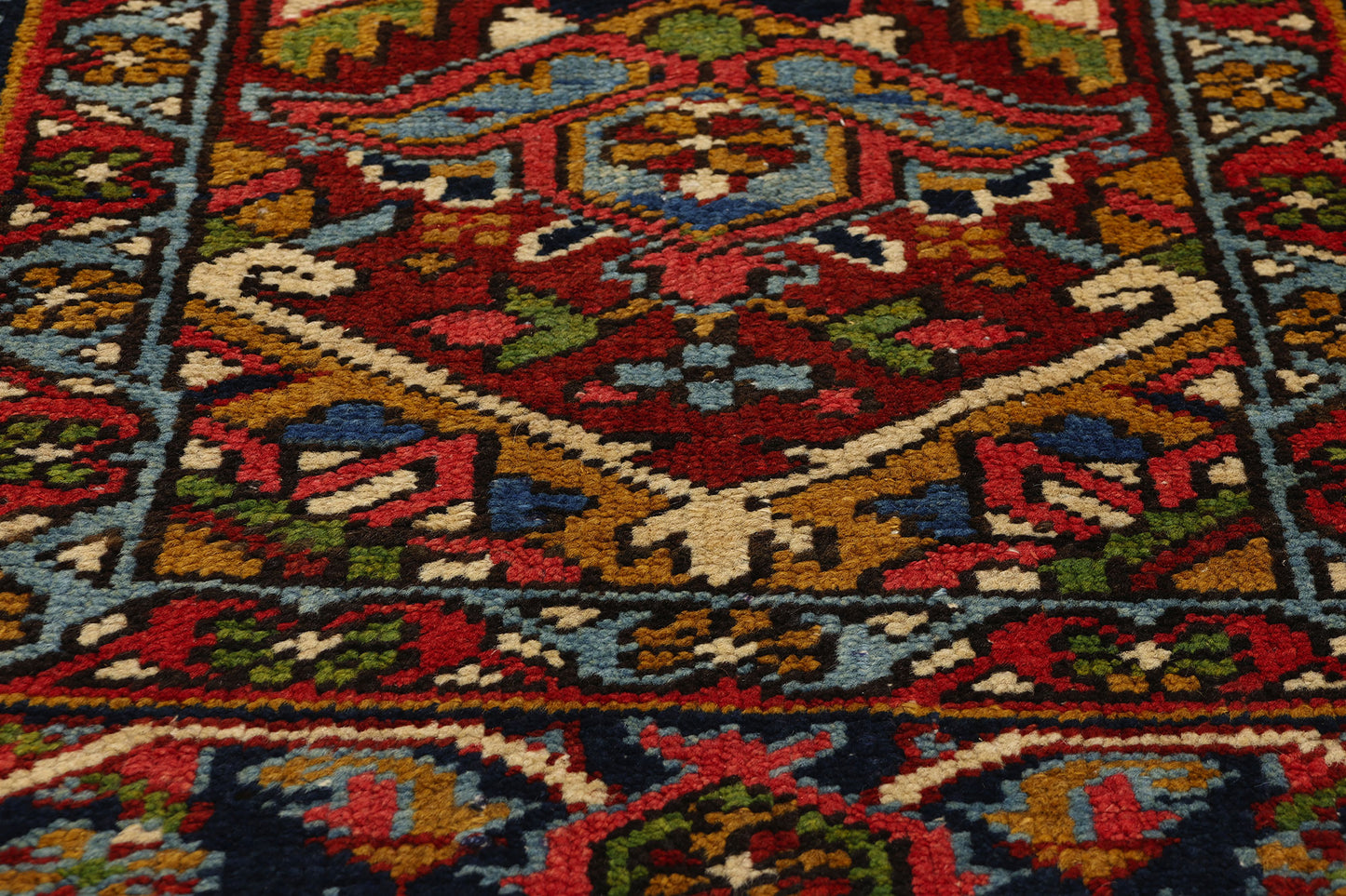 3 x 18 Vintage Persian Heriz Rug 53871