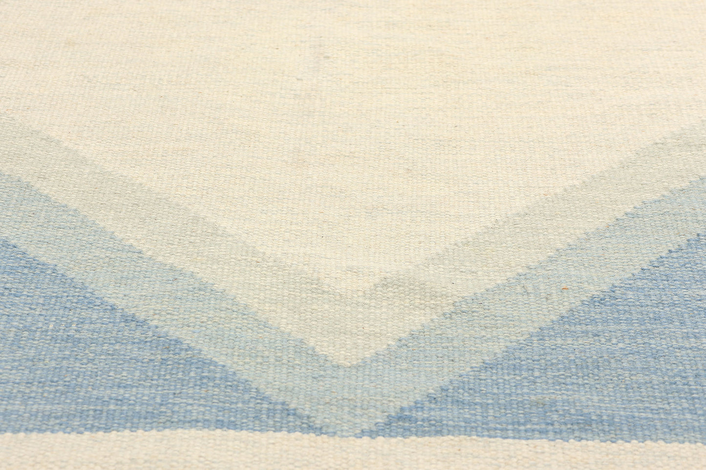 5 x 7 Gitt Grannsjo-Carlsson Vintage Swedish Rollakan Rug 78817