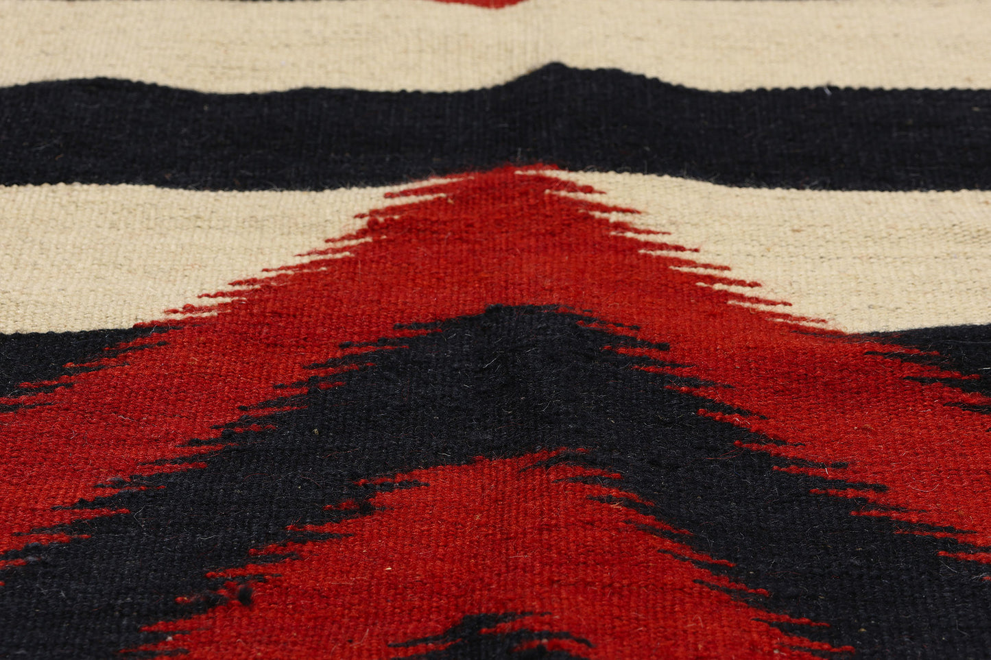 6 x 6 Southwest Modern Chief Blanket Navajo-Style Rug 81046