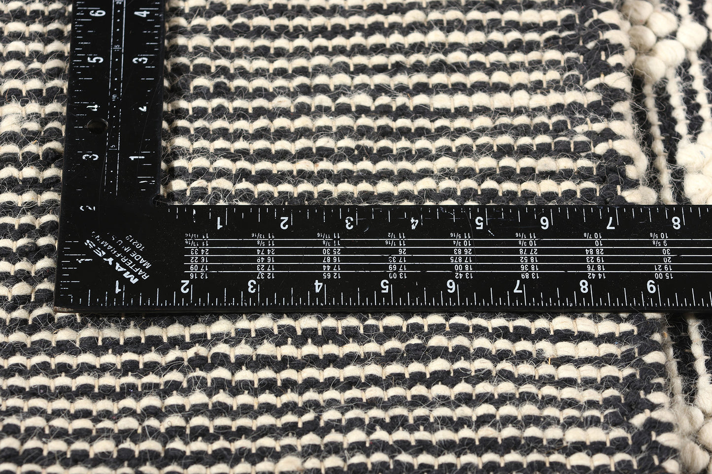 8 x 10 Moroccan Textured High-Low Kilim Rug 31009