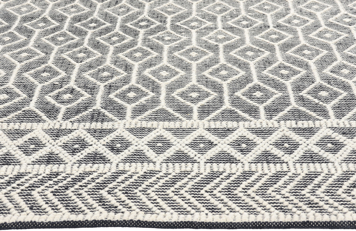 8 x 10 Moroccan Textured High-Low Kilim Rug 31022