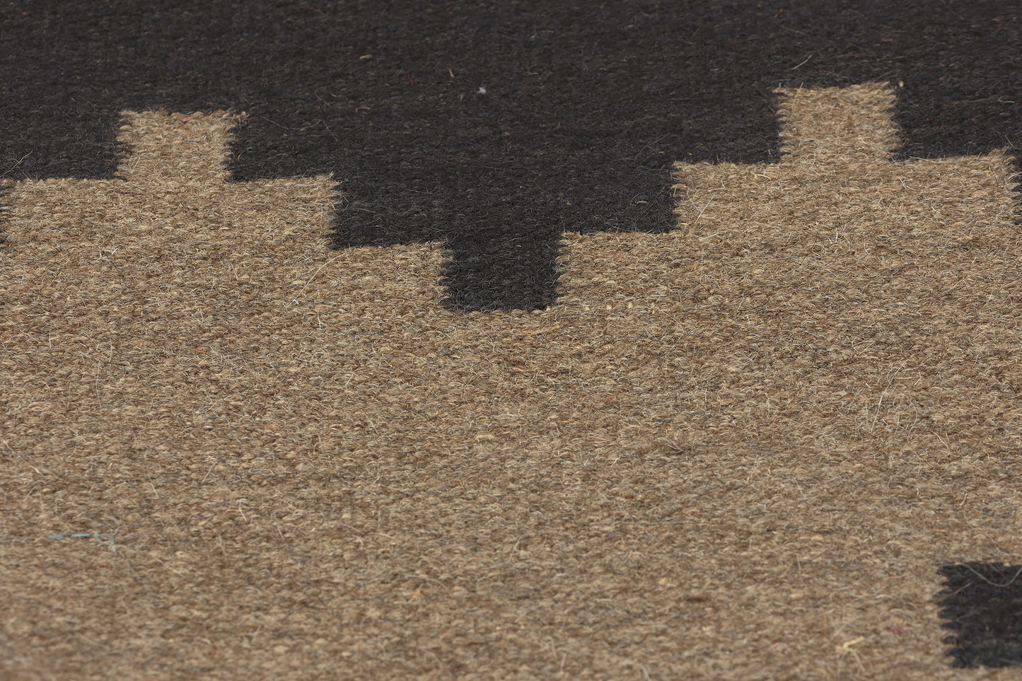 9 x 12 Southwest Modern Navajo-Style Rug 81030