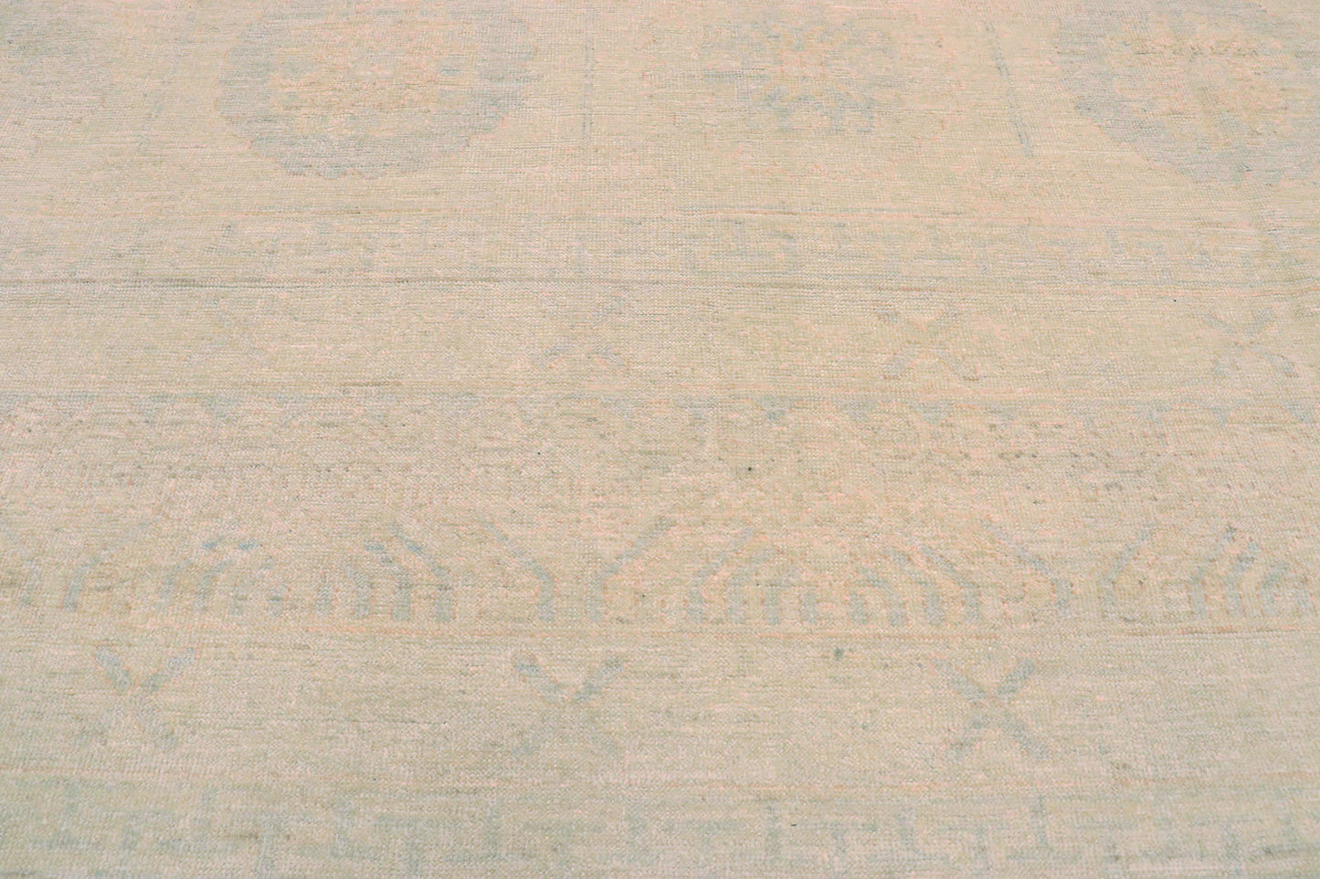 13 x 18 Modern Khotan Rug 80190