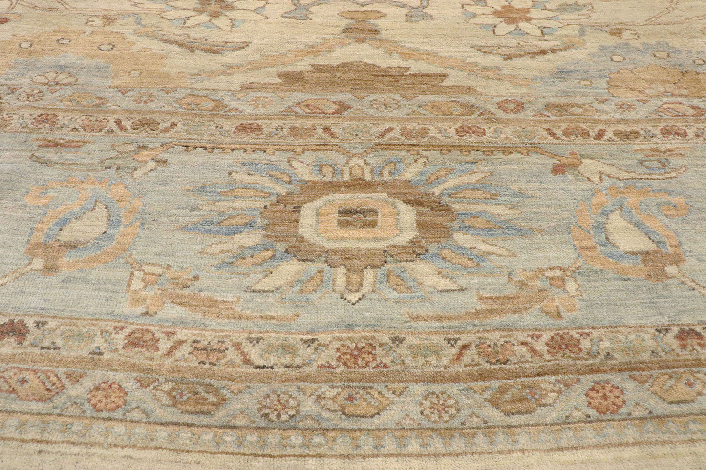 13 x 19 Large Persian Sultanabad Rug 76556