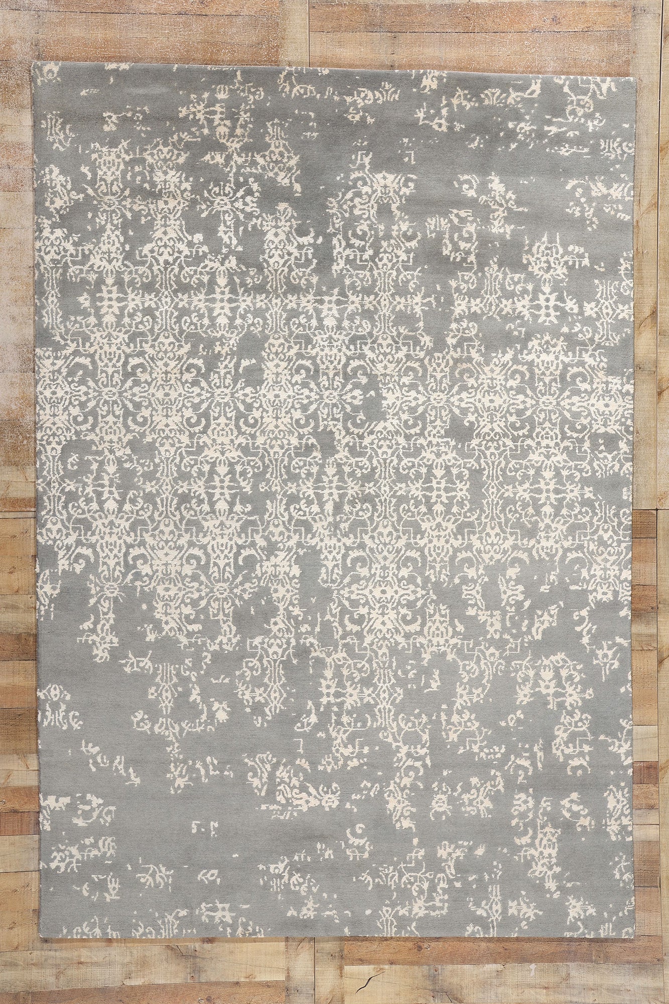 7 x 10 Modern Gray Erased Damask Rug 31146