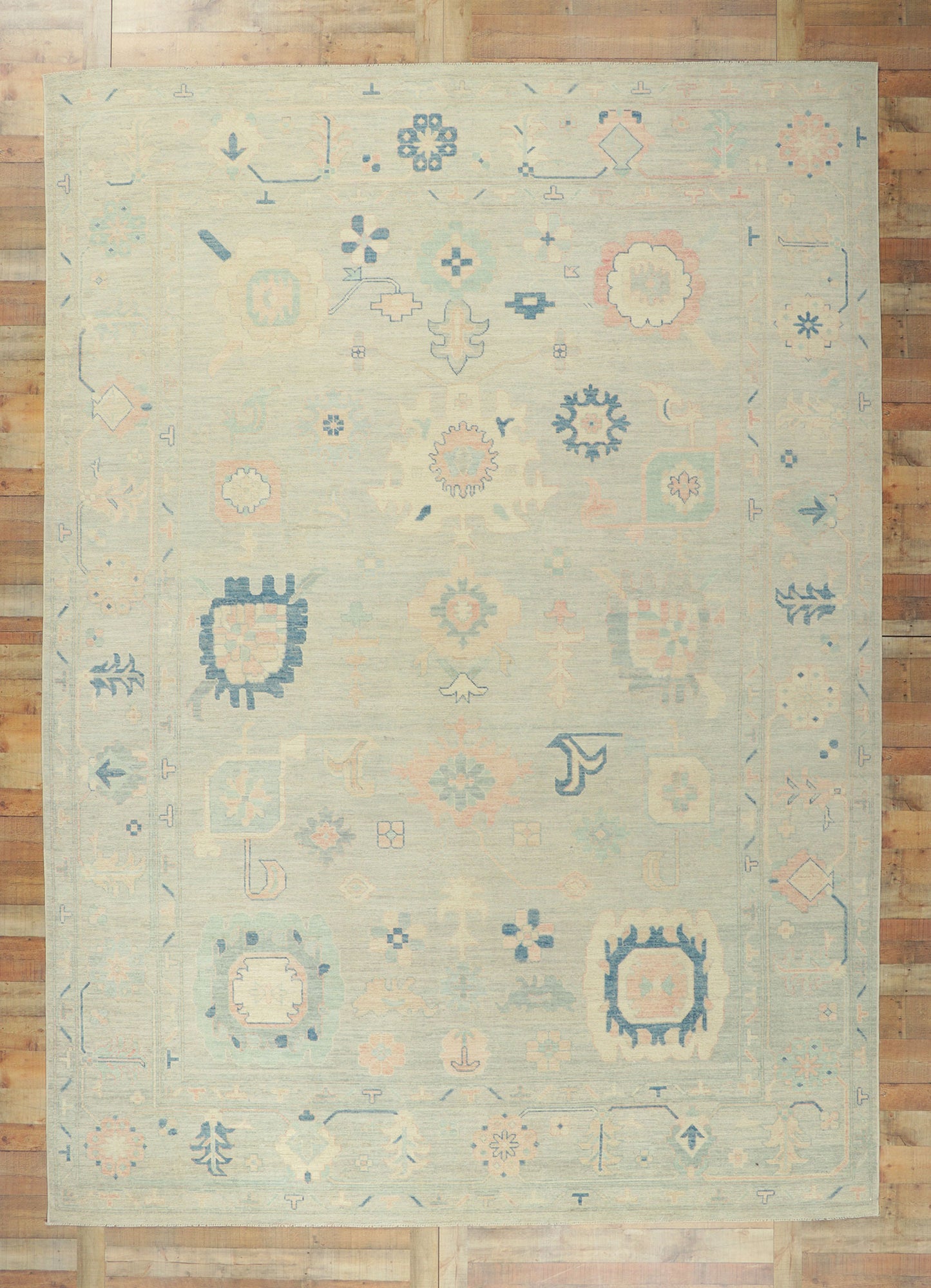 10 x 14 Vintage-Inspired Oushak Rug 80925
