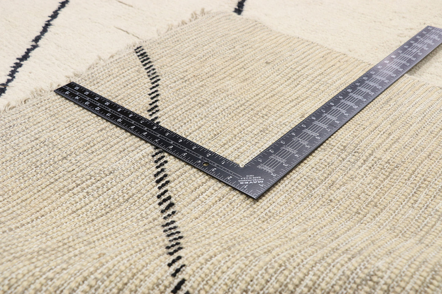 10 x 14 Modern Moroccan Area Rug 80543