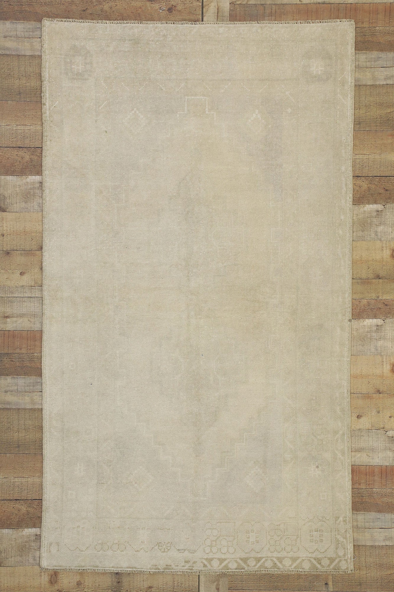 4 x 6 Vintage Turkish Oushak Rug 52467