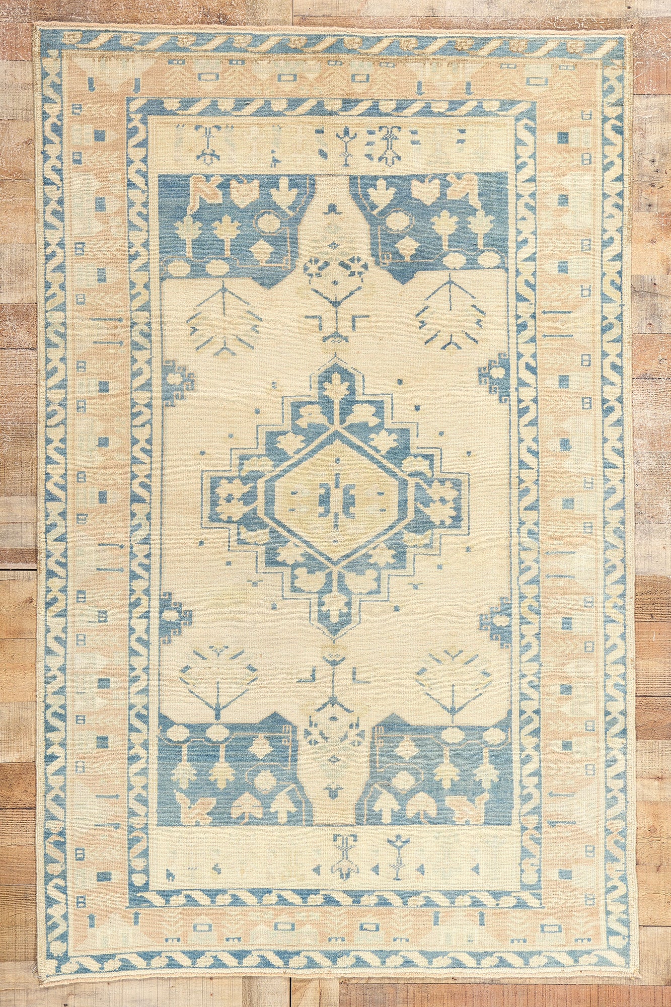 4 x 7 Vintage Muted Turkish Oushak Rug 52956