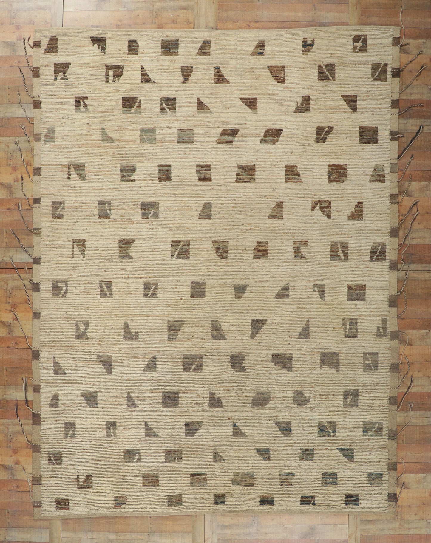 10 x 14 Earth-Tone Moroccan Rug 80812
