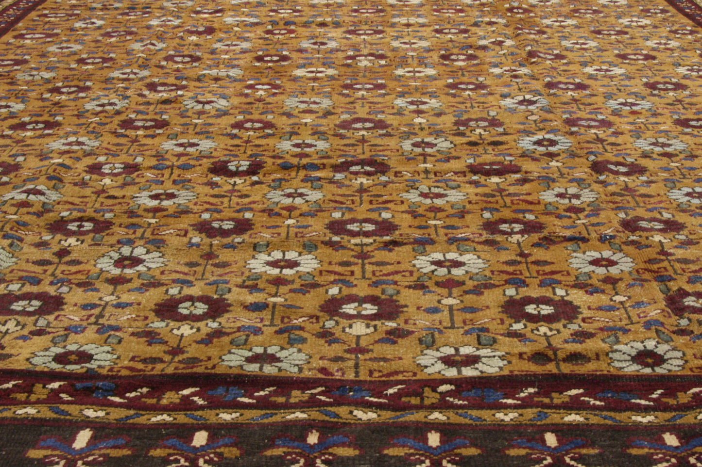 12 x 17 Antique Indian Agra Rug 76592