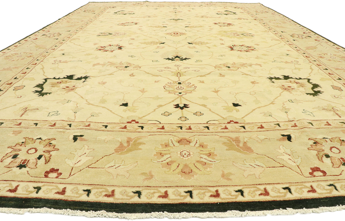12 X 18 Oversized Indian Mahal Rug 30307