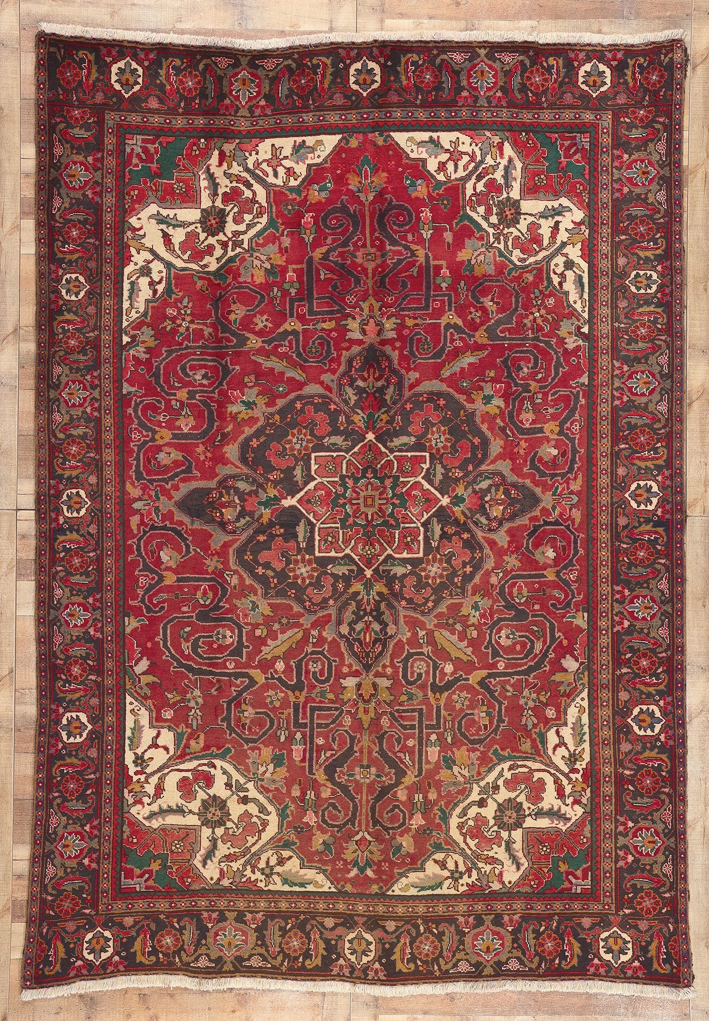 8 x 11 Vintage Persian Heriz Rug 76235