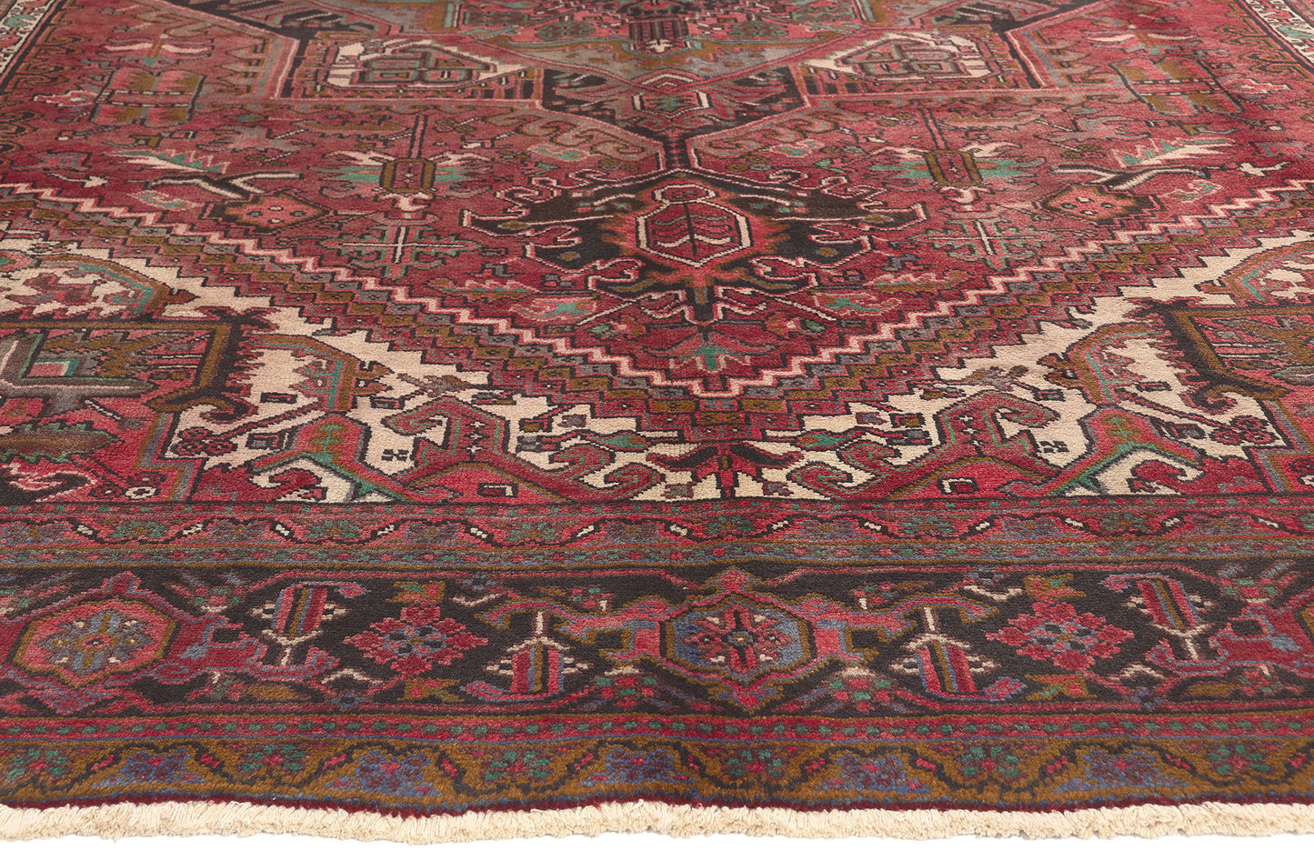 8 x 11 Vintage Persian Heriz Rug 75900