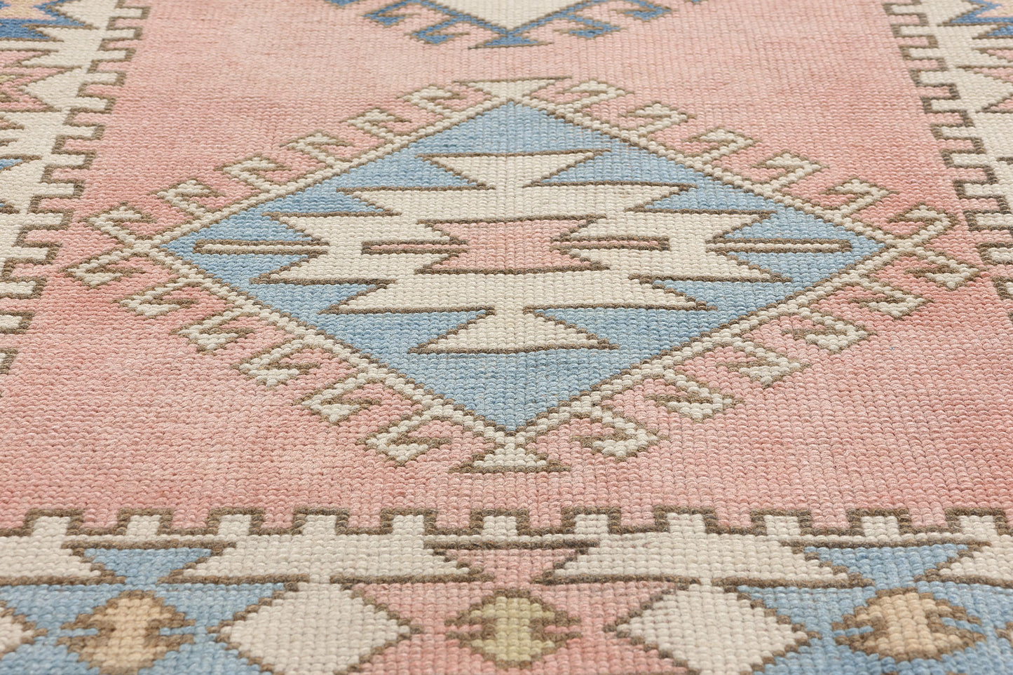 3 x 10 Vintage Pink Turkish Oushak Rug 53928