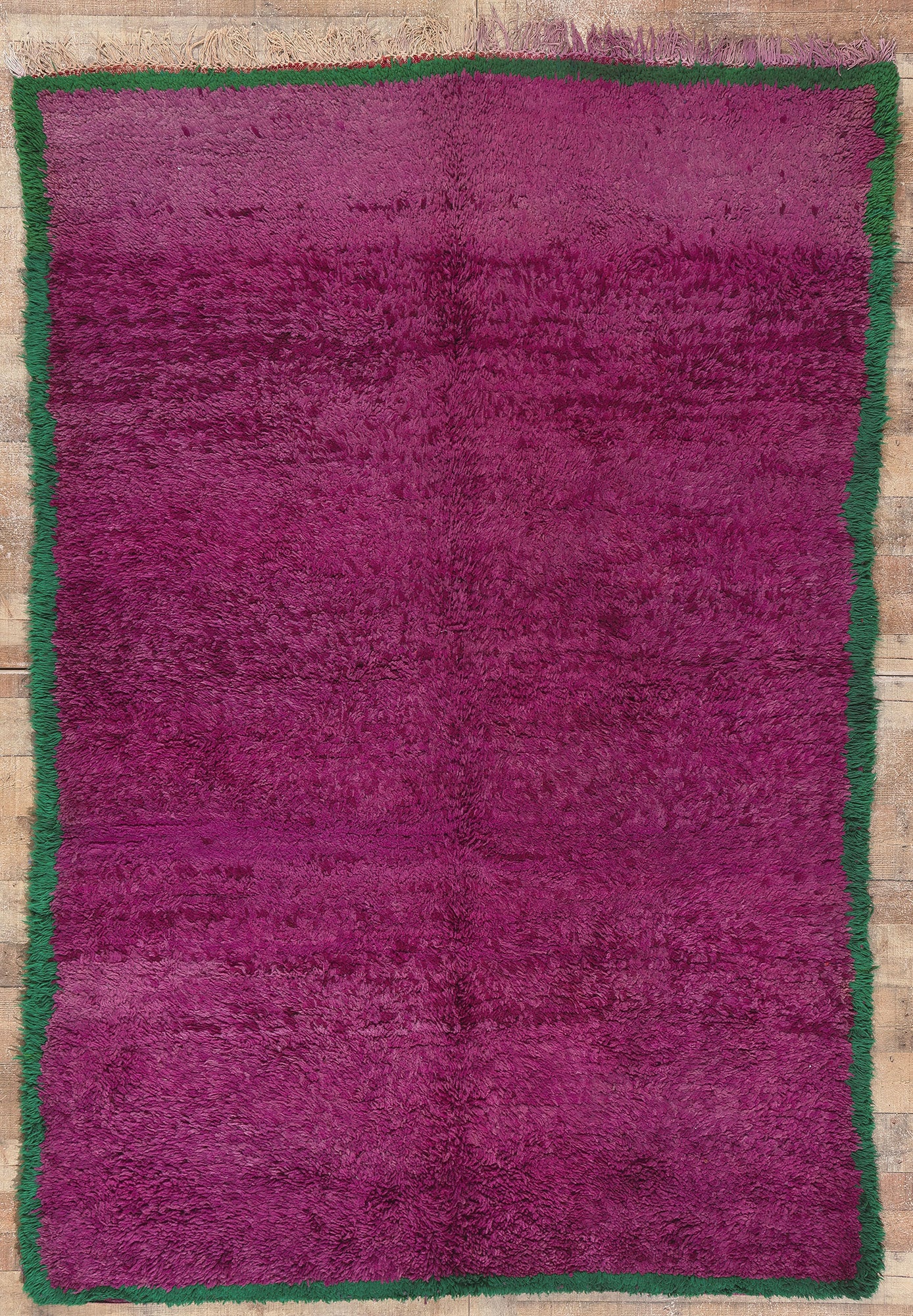 6 x 9 Vintage Purple Beni MGuild Moroccan Rug 20945