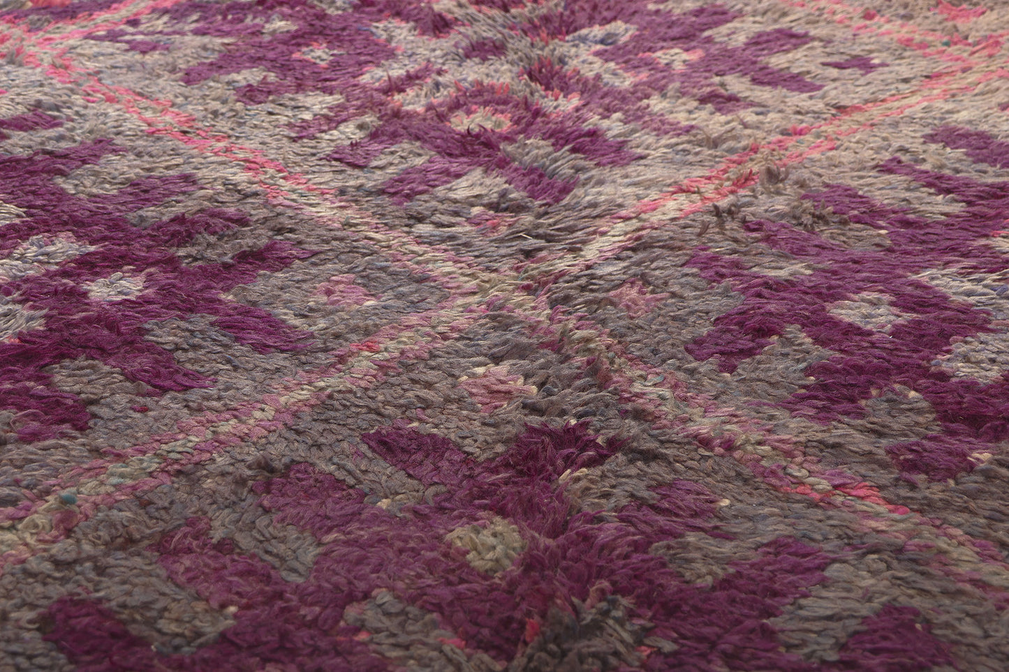 6 x 12 Vintage Purple Beni MGuild Moroccan Rug 20743