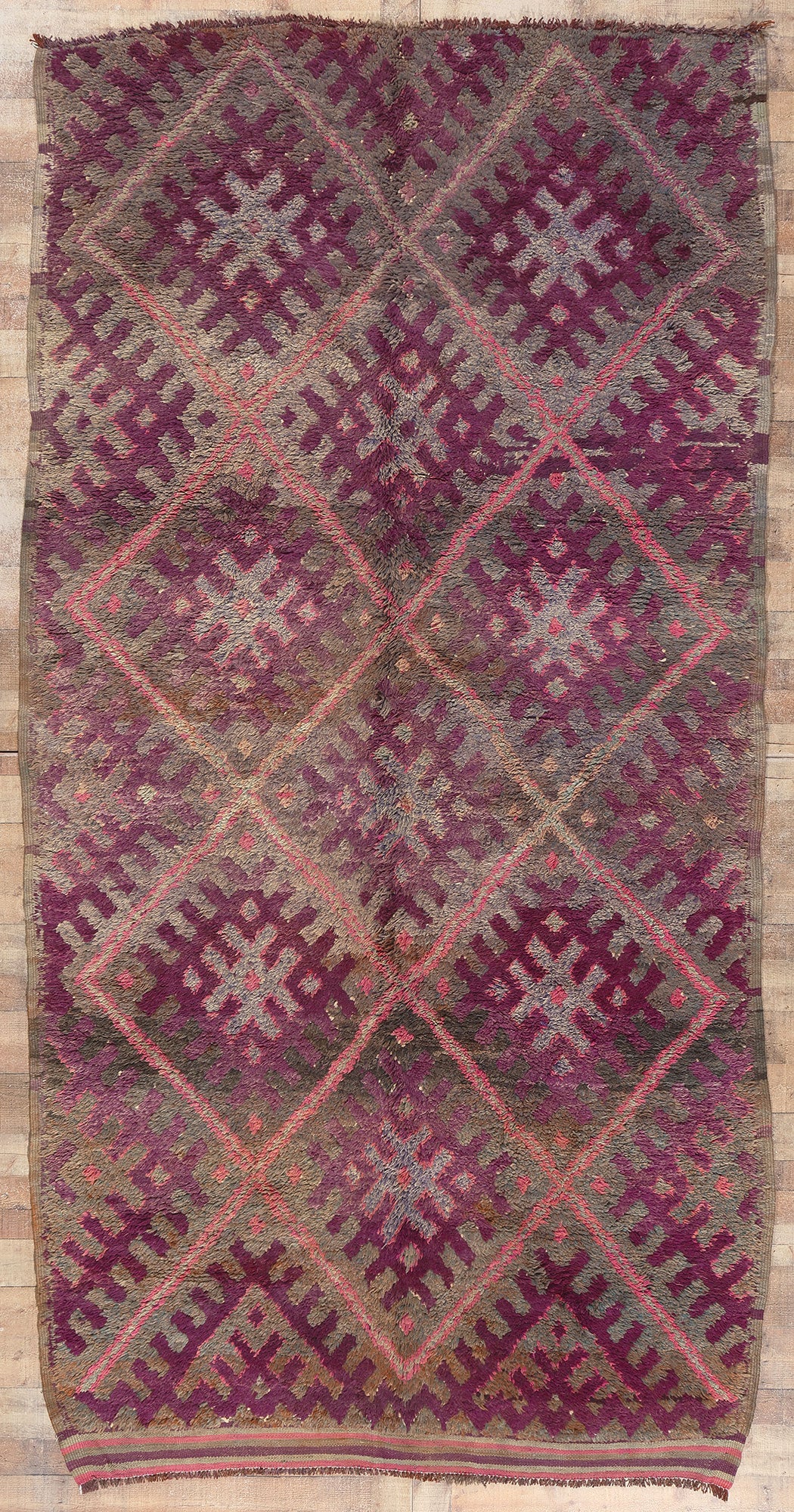 6 x 12 Vintage Purple Beni MGuild Moroccan Rug 20743