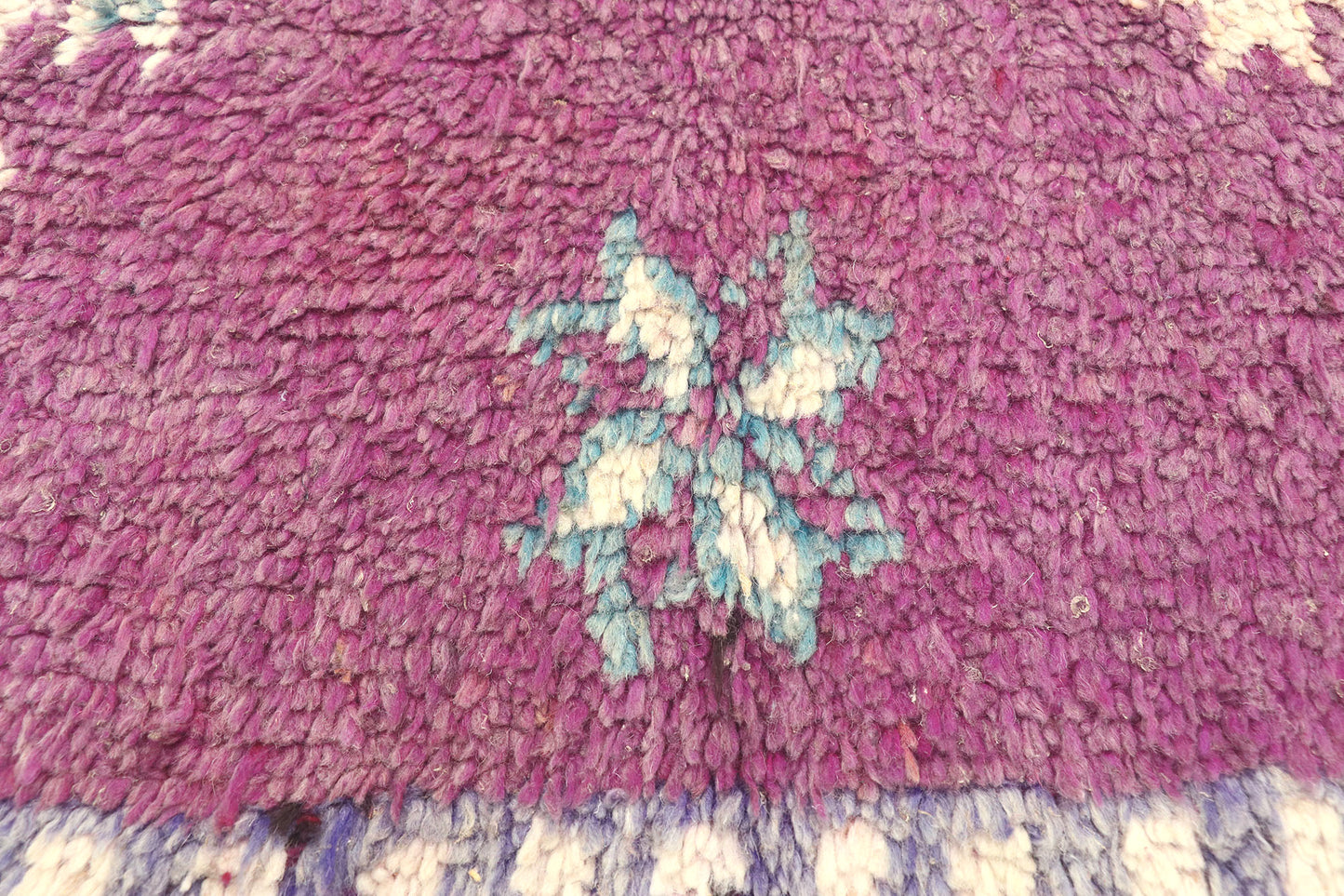 6 x 11 Vintage Purple Talsint Moroccan Rug 20983