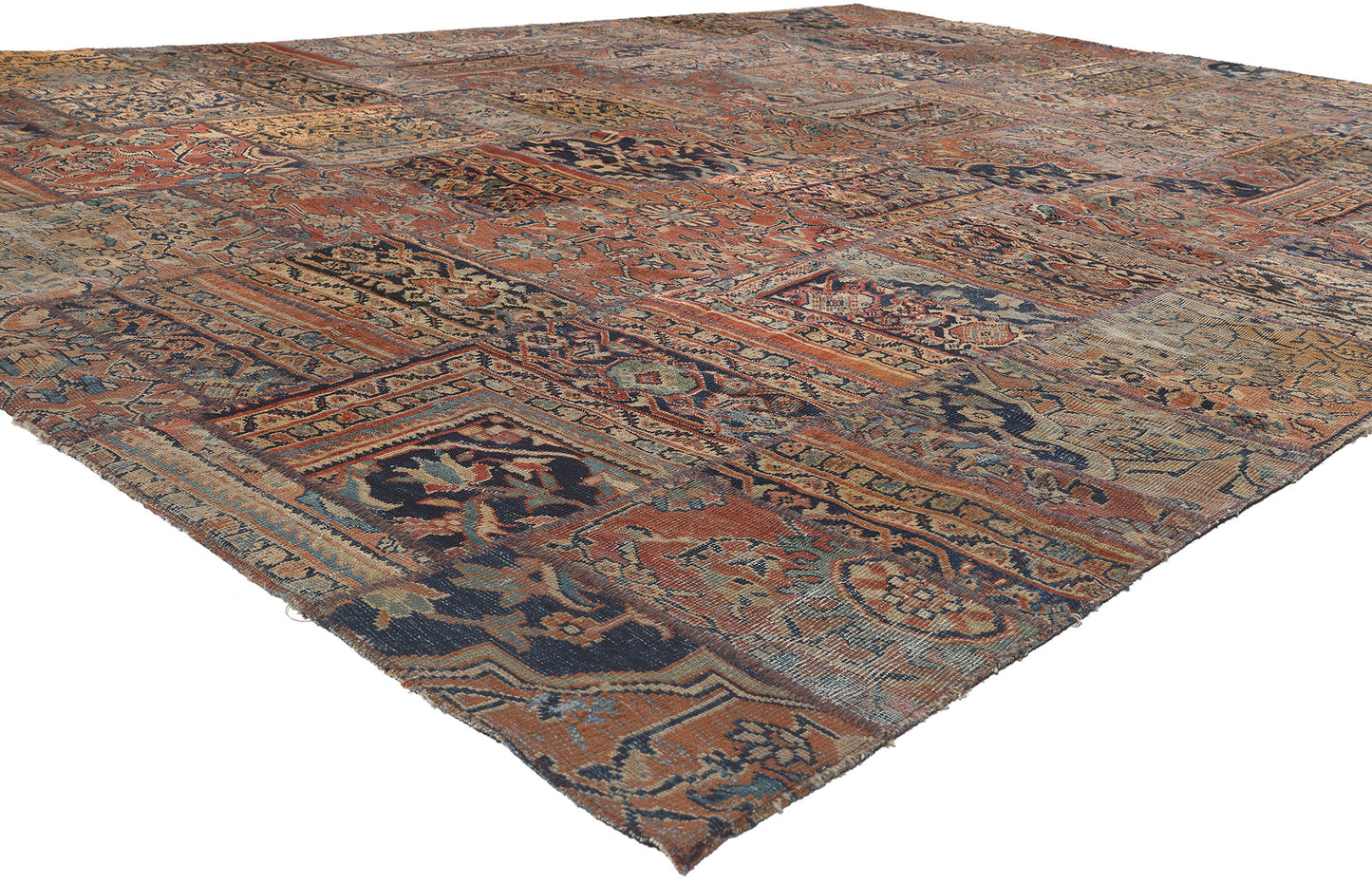 10 x 13 Vintage-Worn Persian Mahal Patchwork Rug 78601