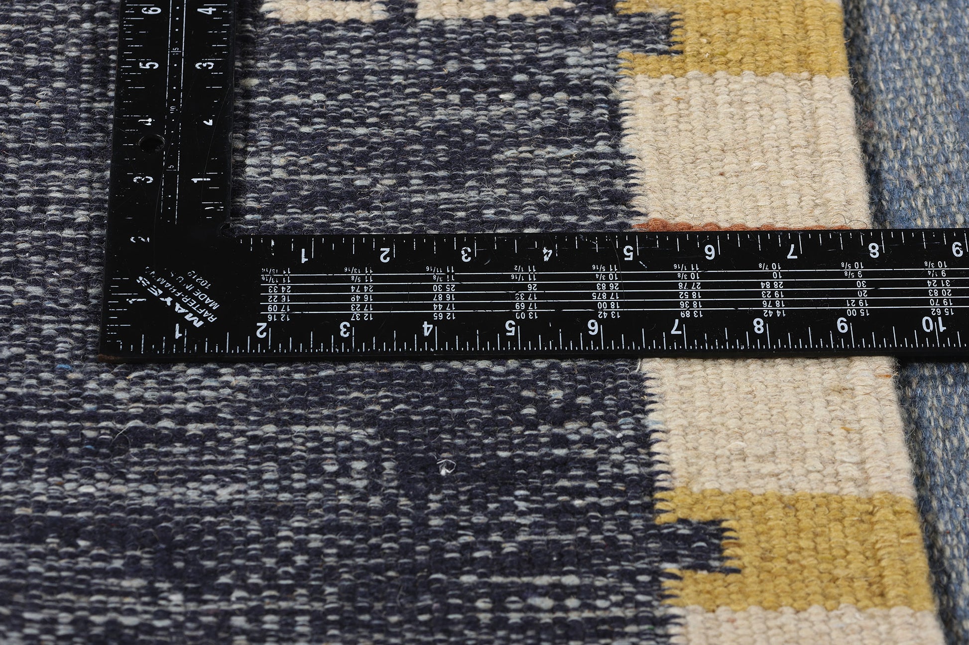 10 x 12 Scandinavian Modern Swedish Inspired Kilim Rug 31147