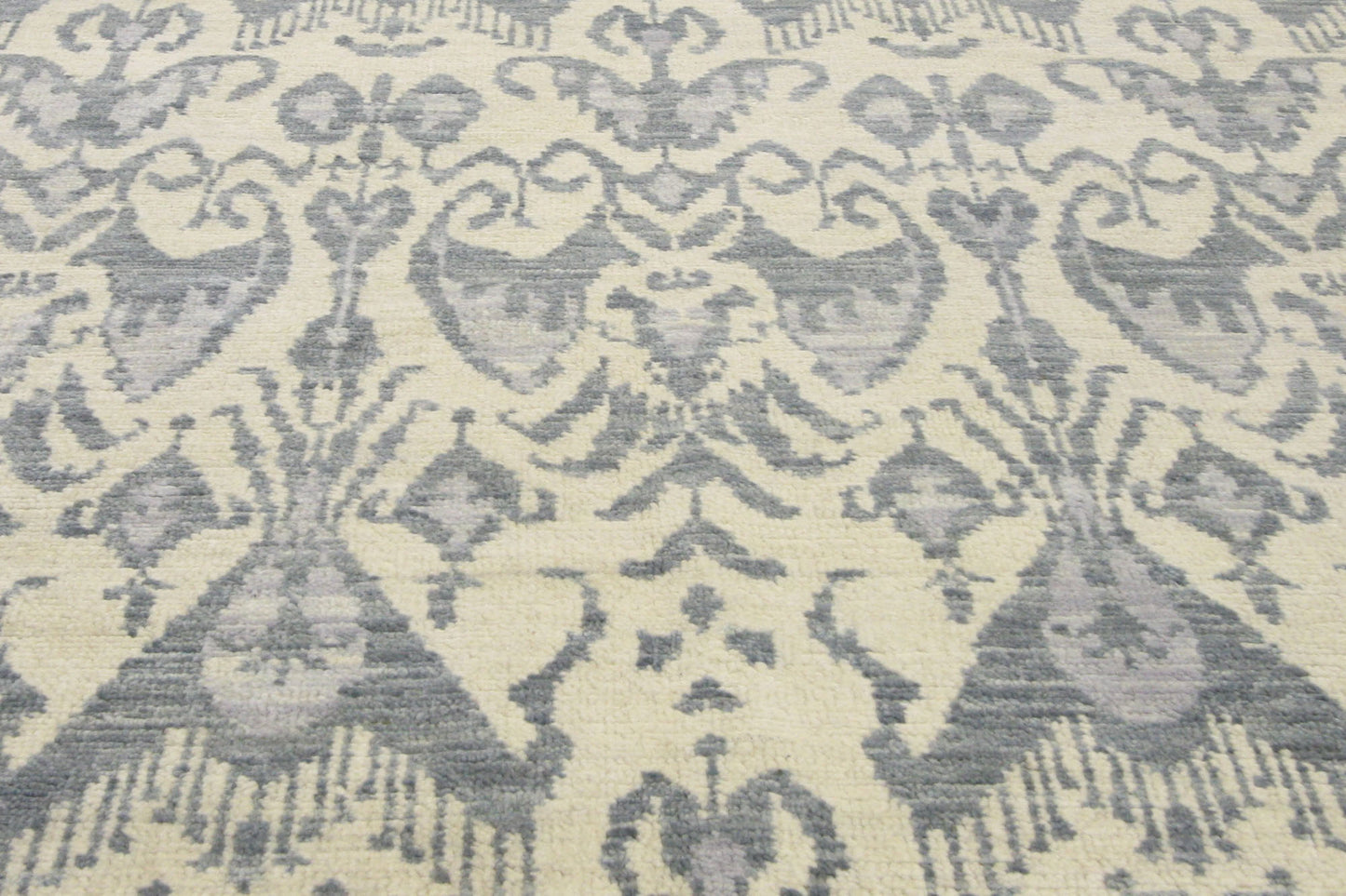 10 x 14 Transitional Ikat Rug 30256
