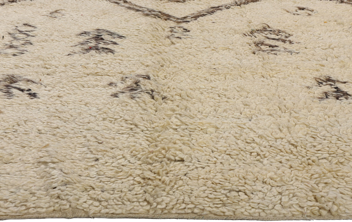 6 x 9 Vintage Neutral Moroccan Azilal Rug 21730