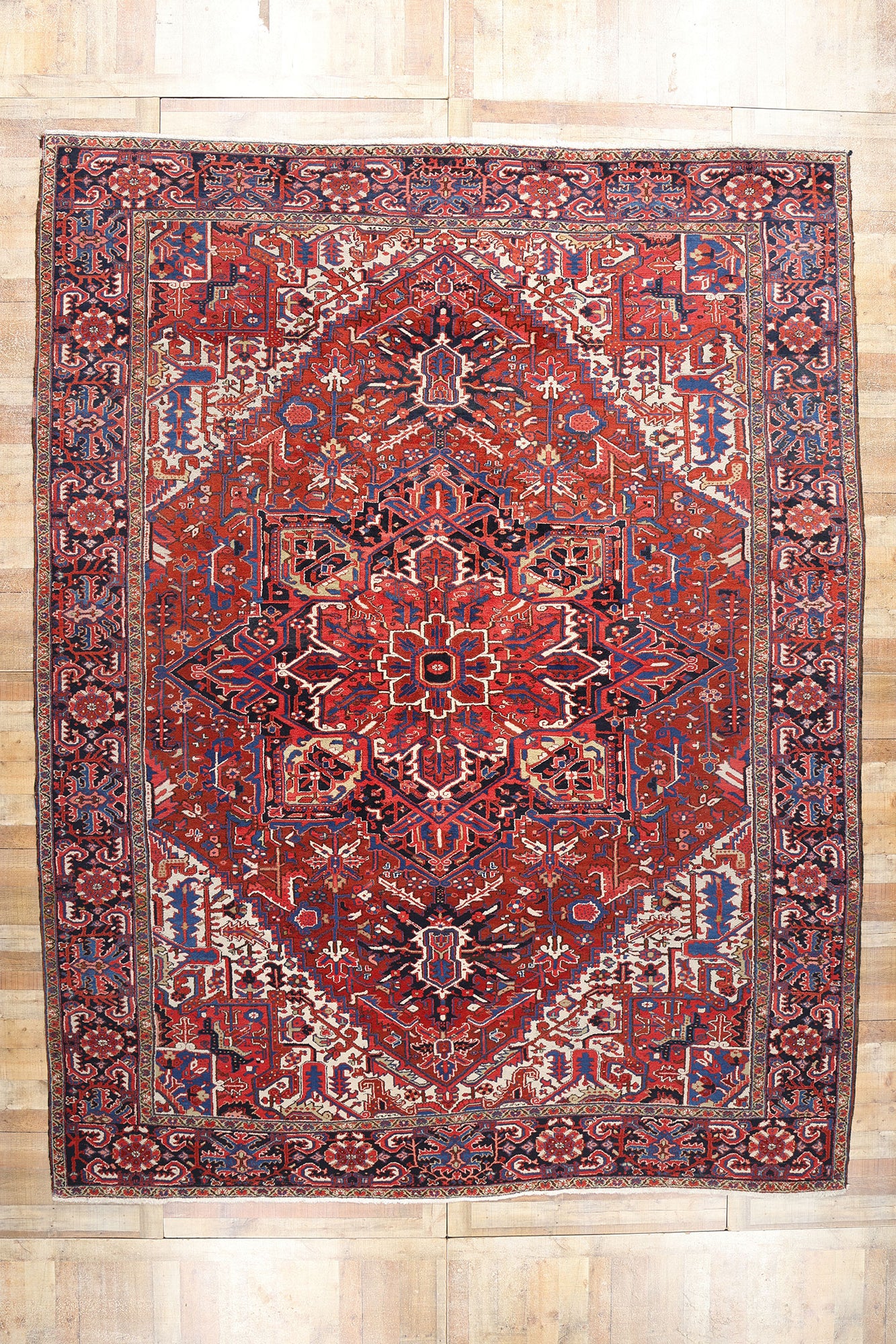11 x 15 Vintage Persian Heriz Rug 78842