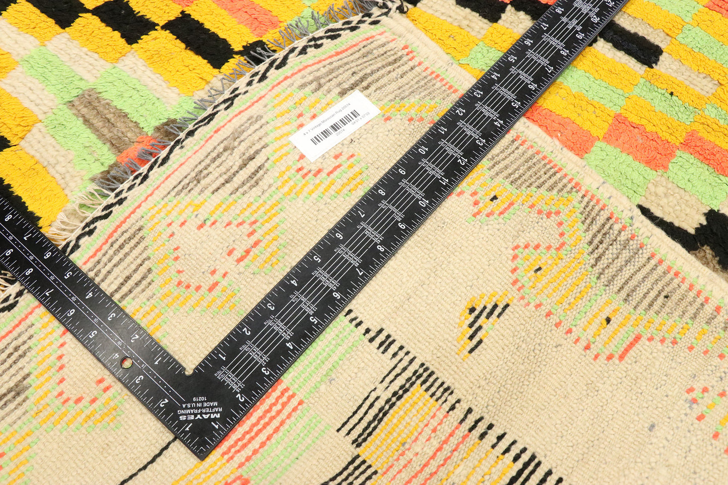 4 x 7 Vintage Boujad Moroccan Rug 20574