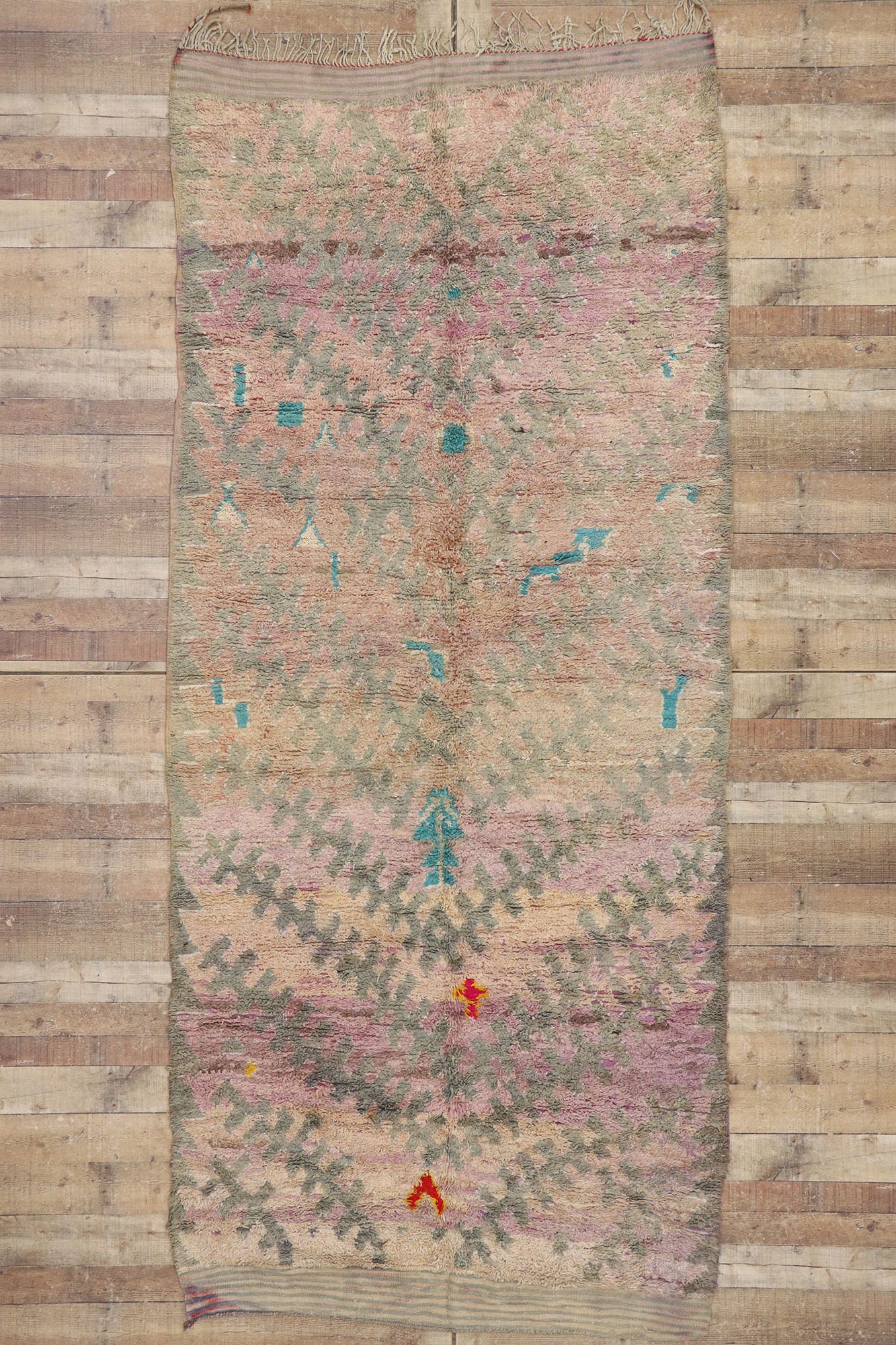 5 x 10 Vintage Moroccan Rug 21343
