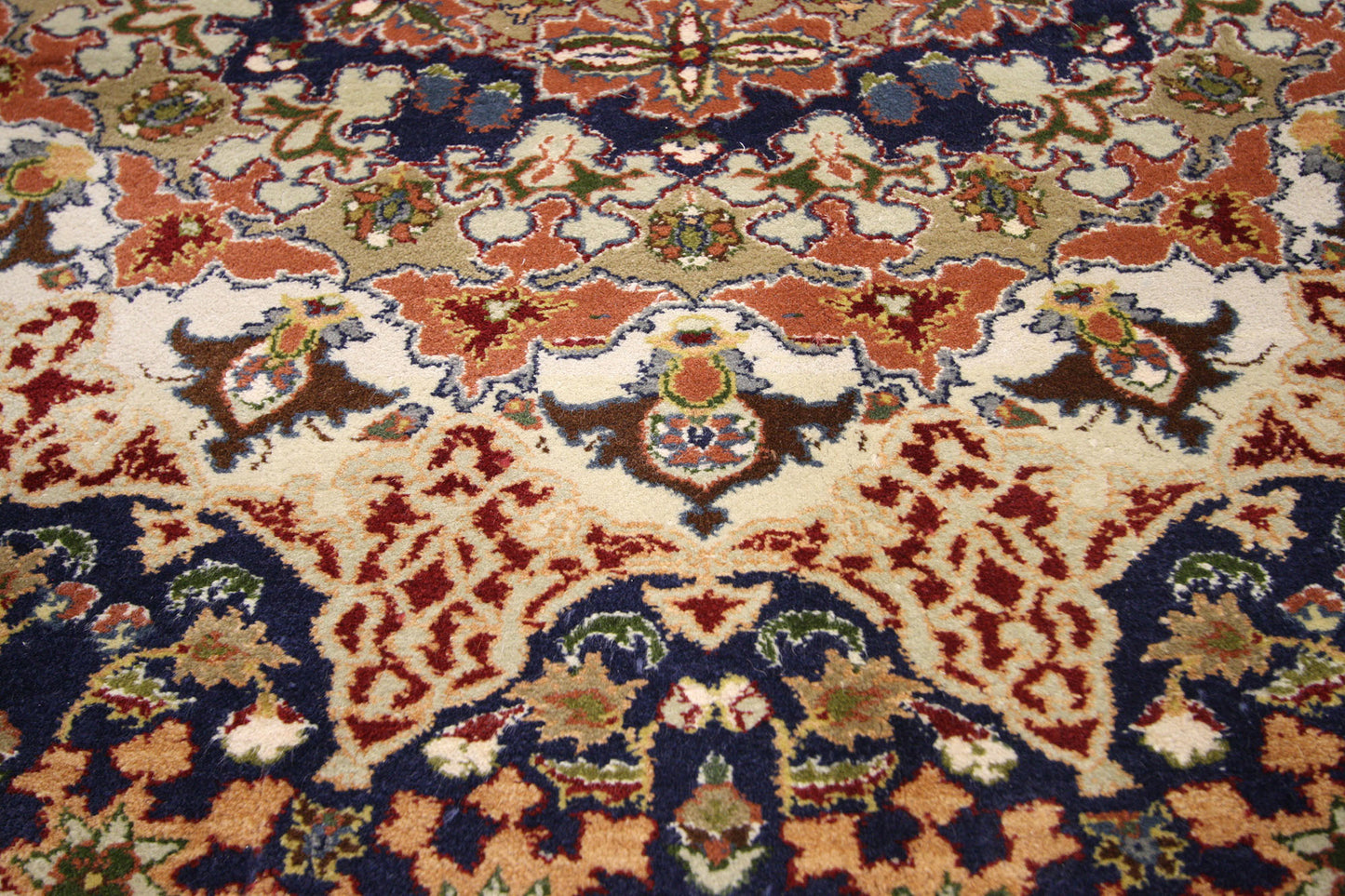 7 x 10 Vintage Pakistani Isfahan Rug 76712
