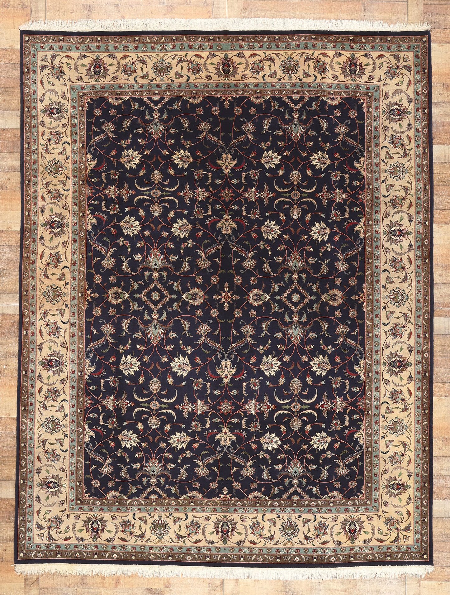 9 x 12 Vintage Pakistani Rug 77081
