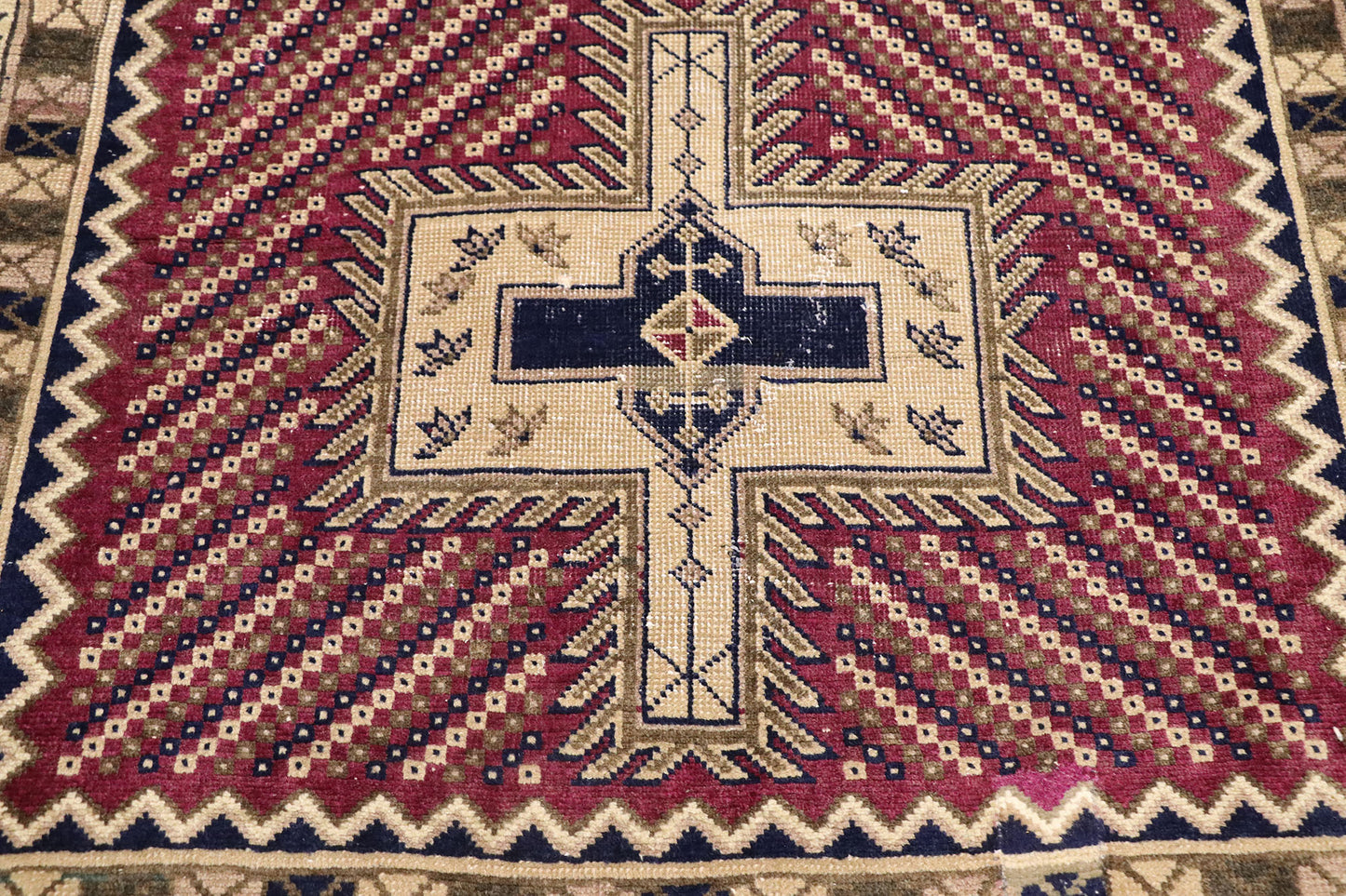 3 x 6 Vintage Persian Bijar Rug 78017