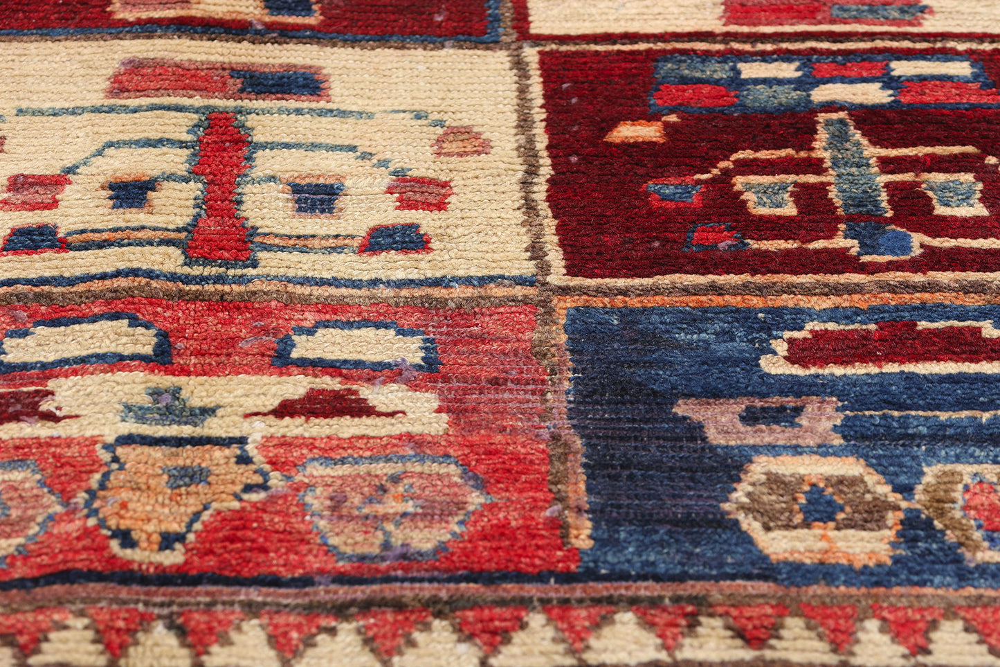 5 x 7 Vintage Persian Lori Checkerboard Rug 78873