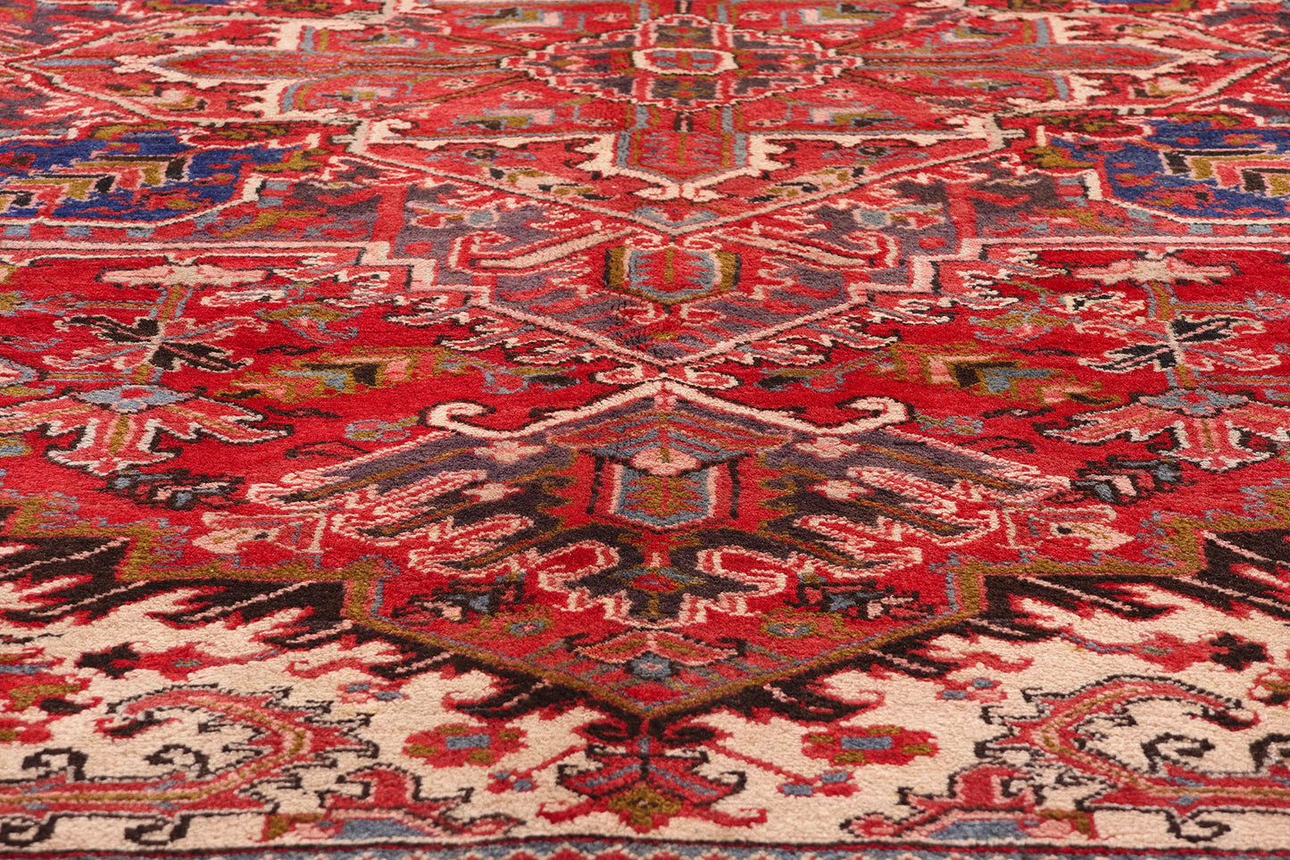 8 x 10 Vintage Persian Heriz Rug 90001