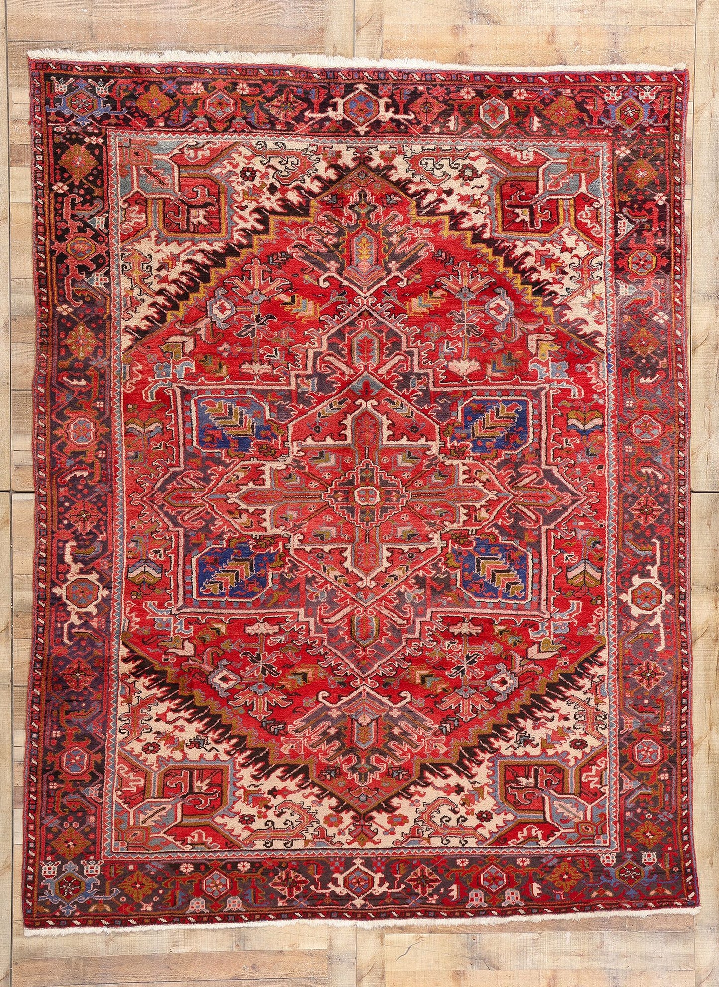 8 x 10 Vintage Persian Heriz Rug 90001
