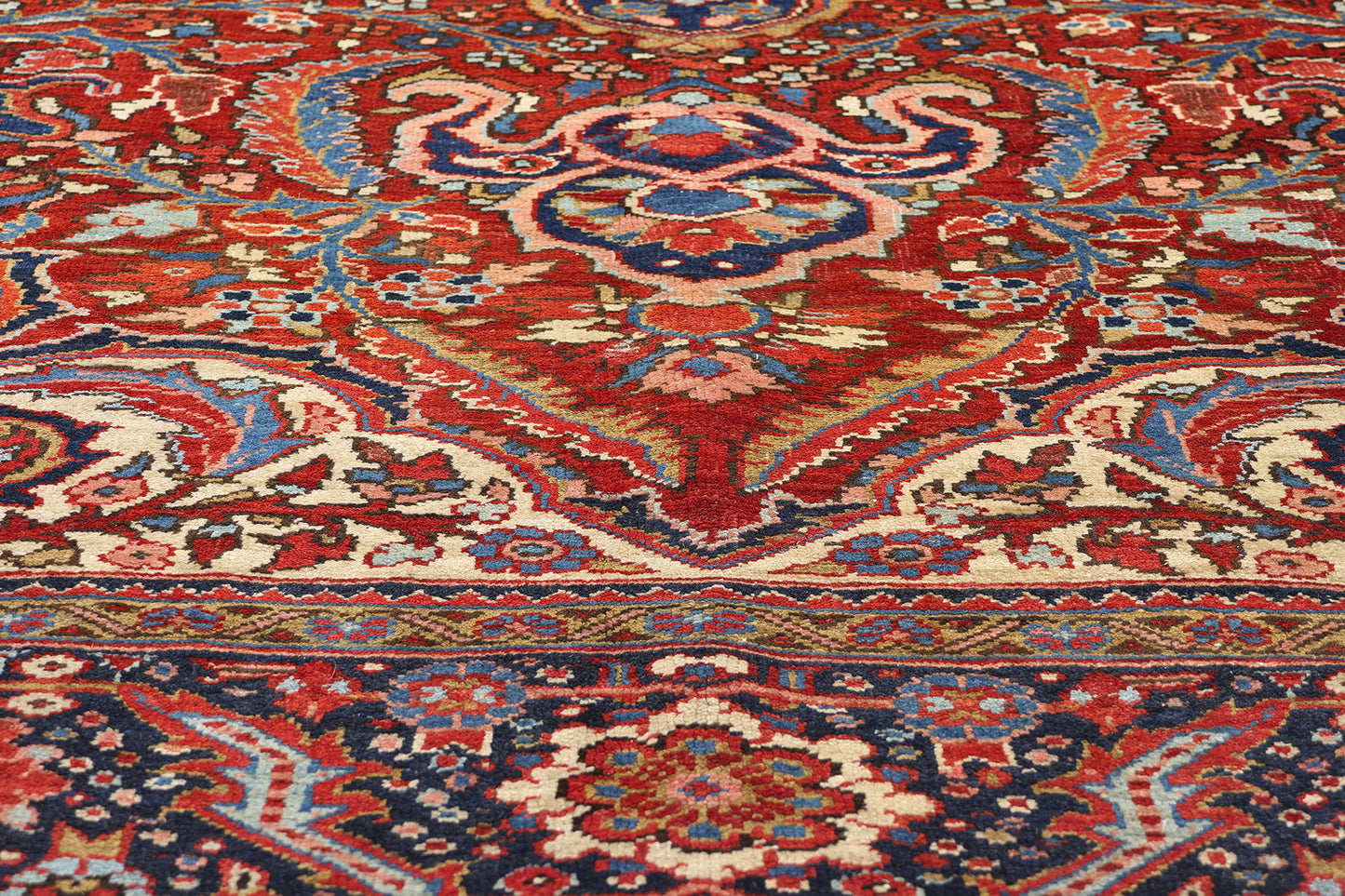 8 x 11 Vintage Persian Heriz Rug 90002