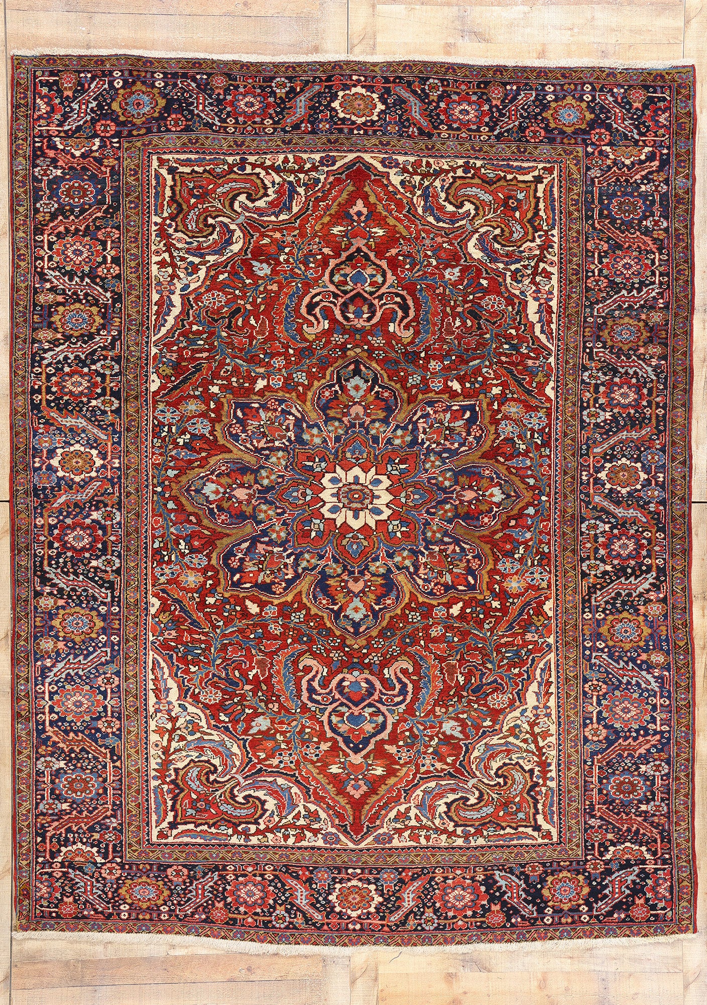 8 x 11 Vintage Persian Heriz Rug 90002