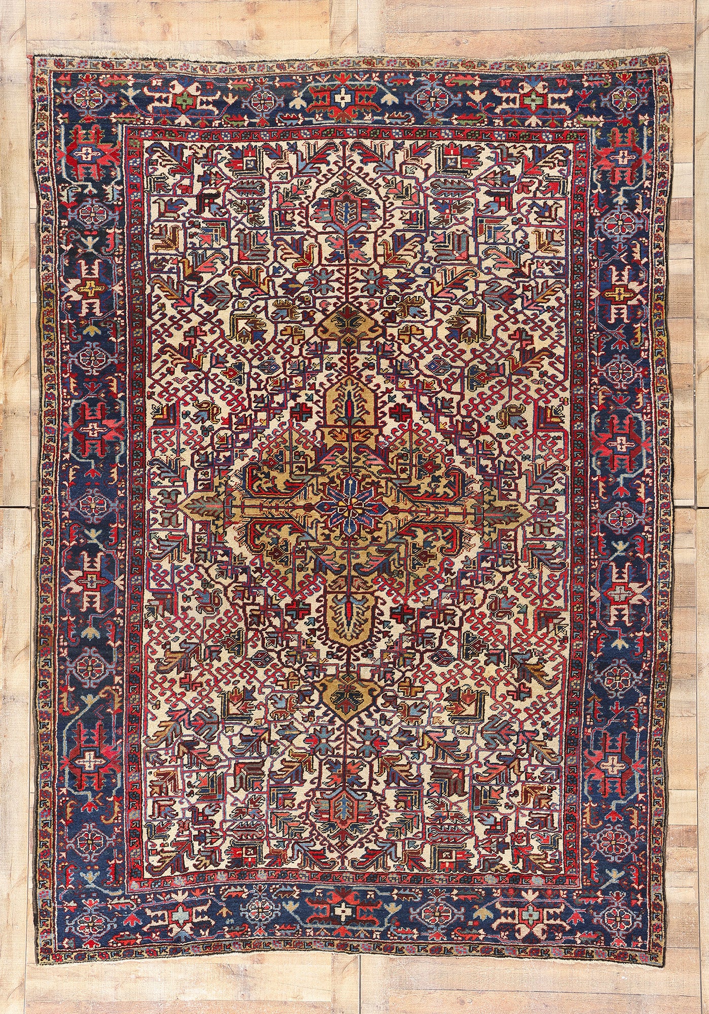 8 x 11 Vintage Persian Heriz Rug 90011
