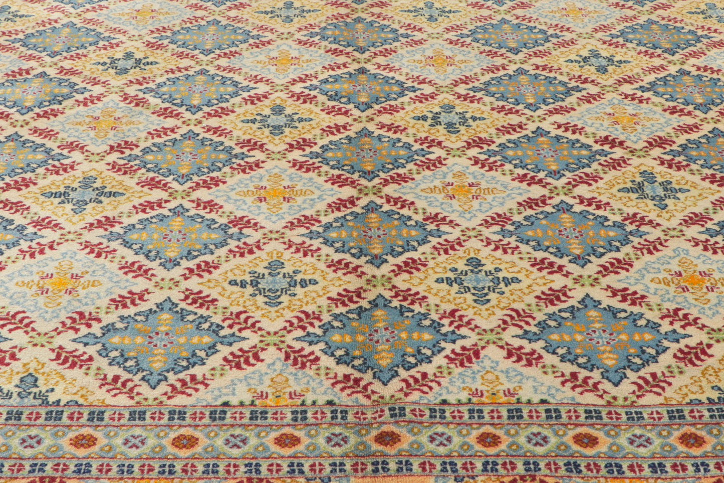 9 x 12 Vintage Persian Isfahan Rug 61034