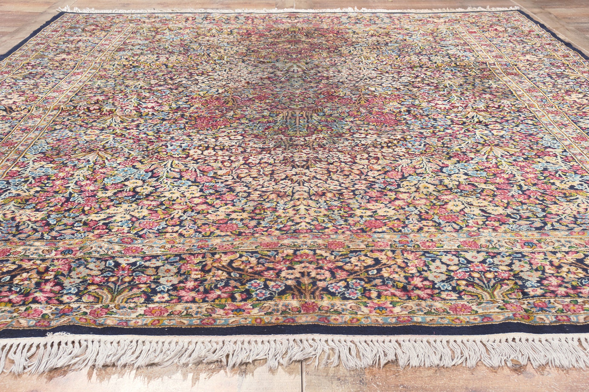 8 x 11 Vintage Persian Kerman Rug 78668