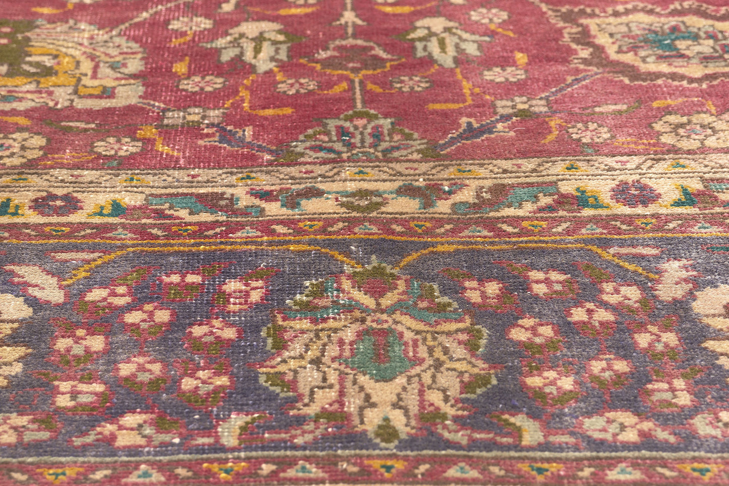 10 x 13 Vintage Persian Tabriz Rug 74331