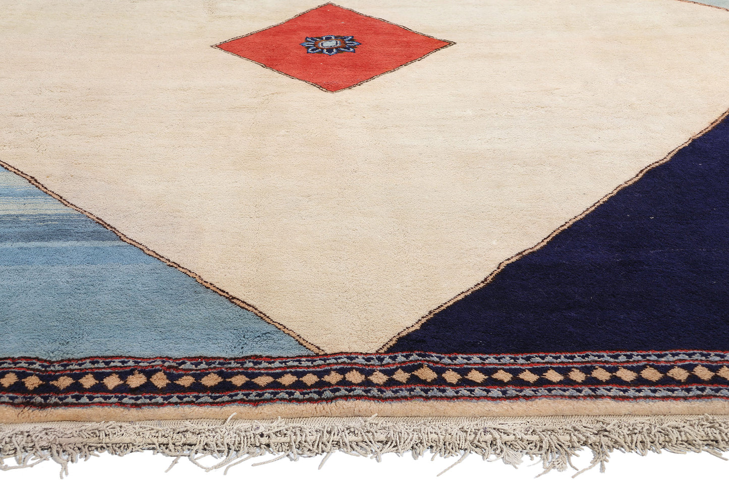 10 x 13 Vintage Persian Shiraz Rug 78846