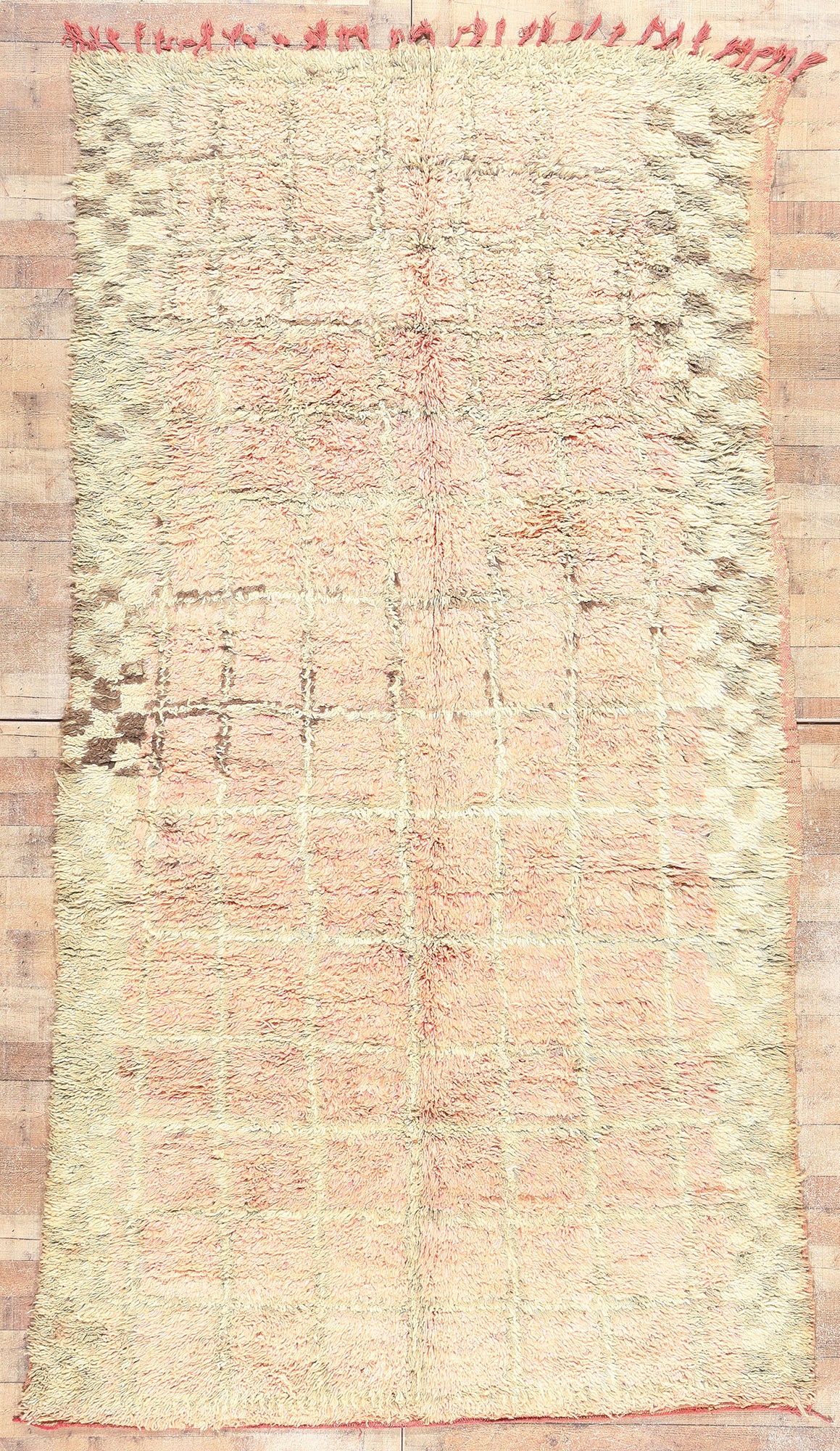 6 x 11 Vintage Pink Boujad Moroccan Rug 21436