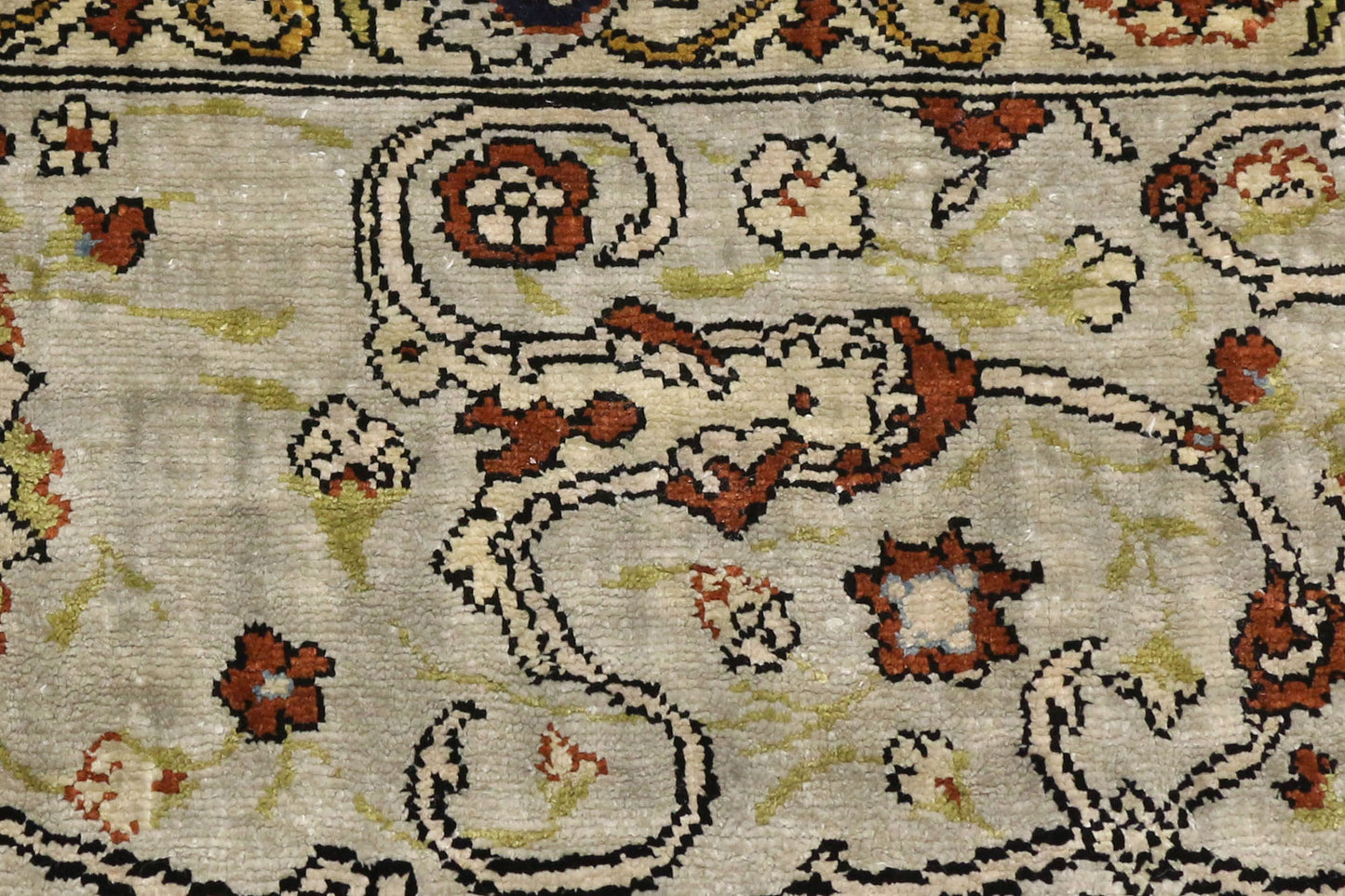 4 x 6 Vintage Turkish Silk Hereke Prayer Rug 77218