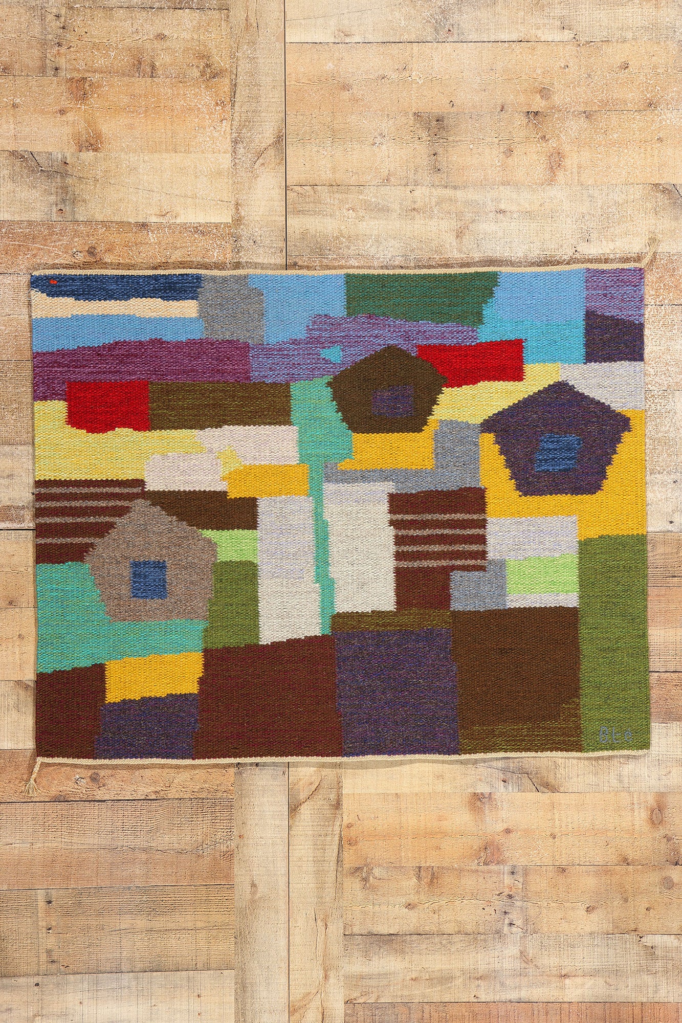 4 x 3 Signed Vintage Swedish Pictorial Rollakan Rug 78826